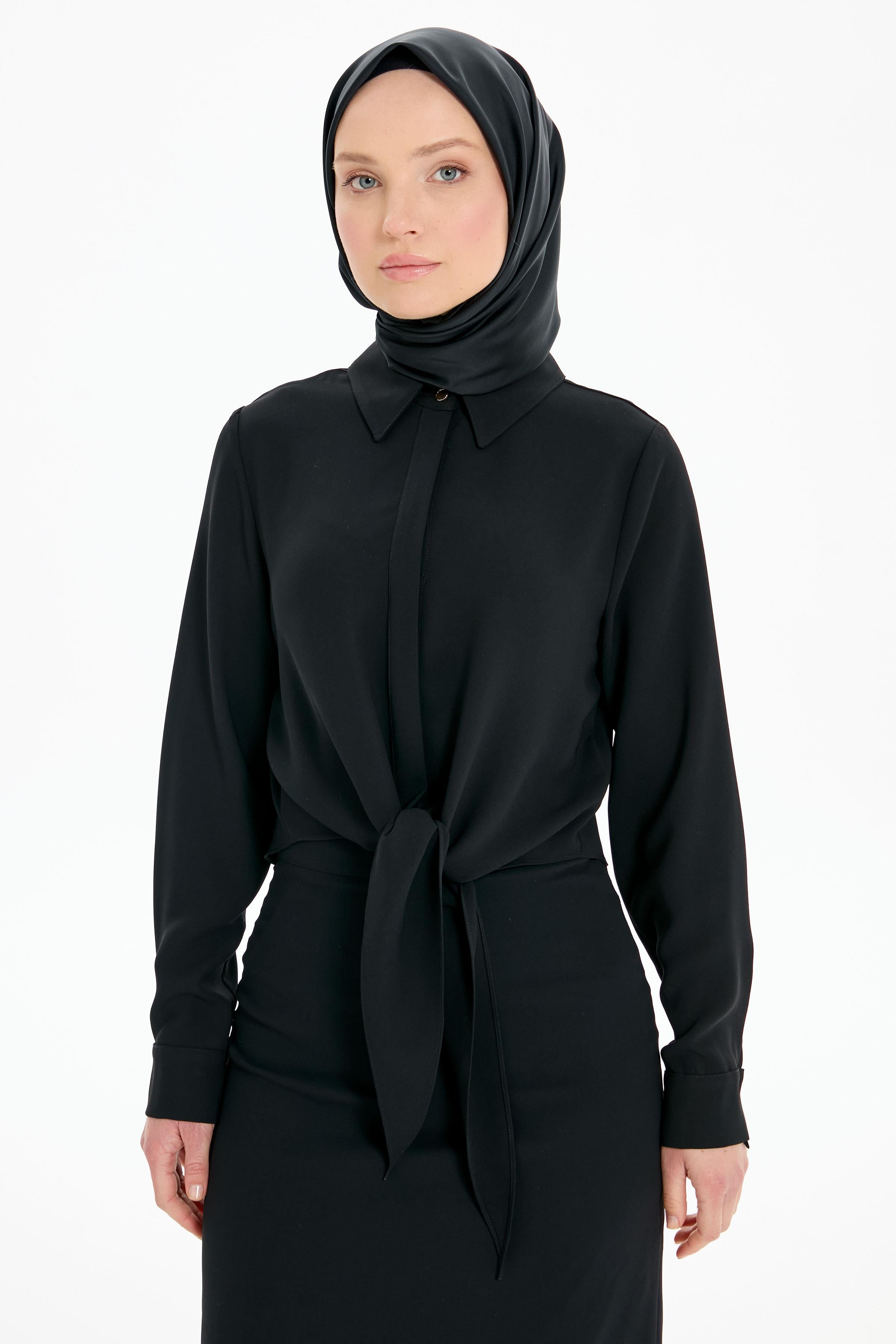 Belden Bağlamalı Gömlek - Siyah TUGBA