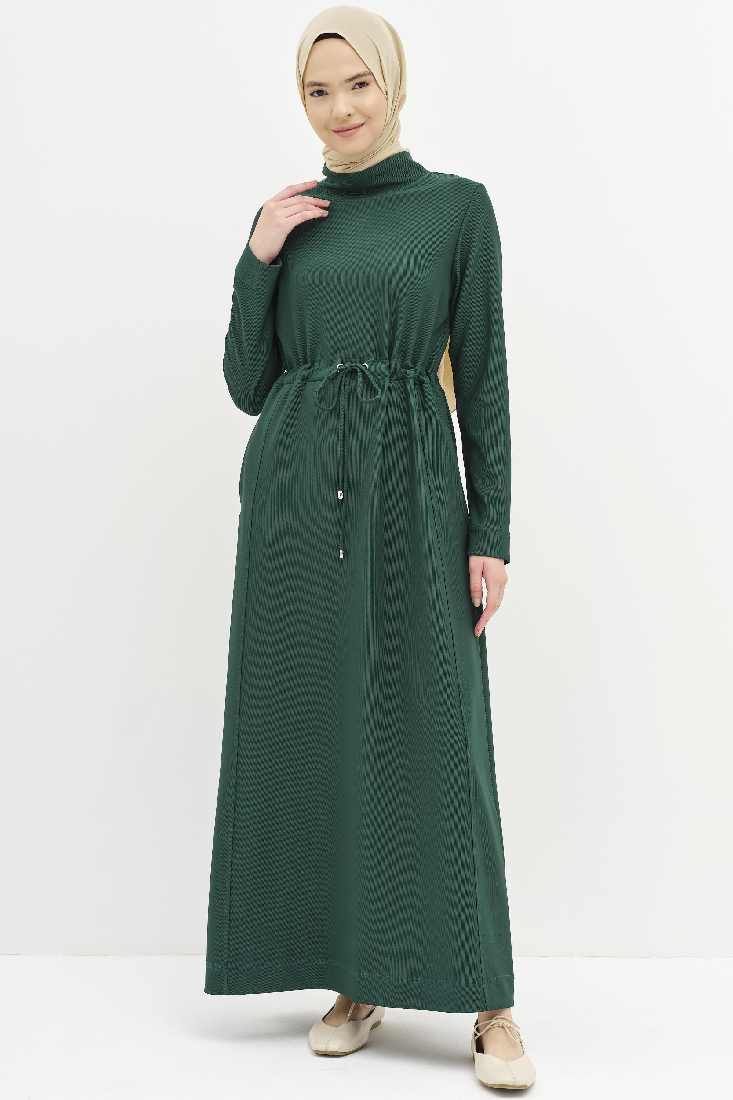 Beli Bağcık Detaylı Örme Elbise - Zümrüt TUGBA