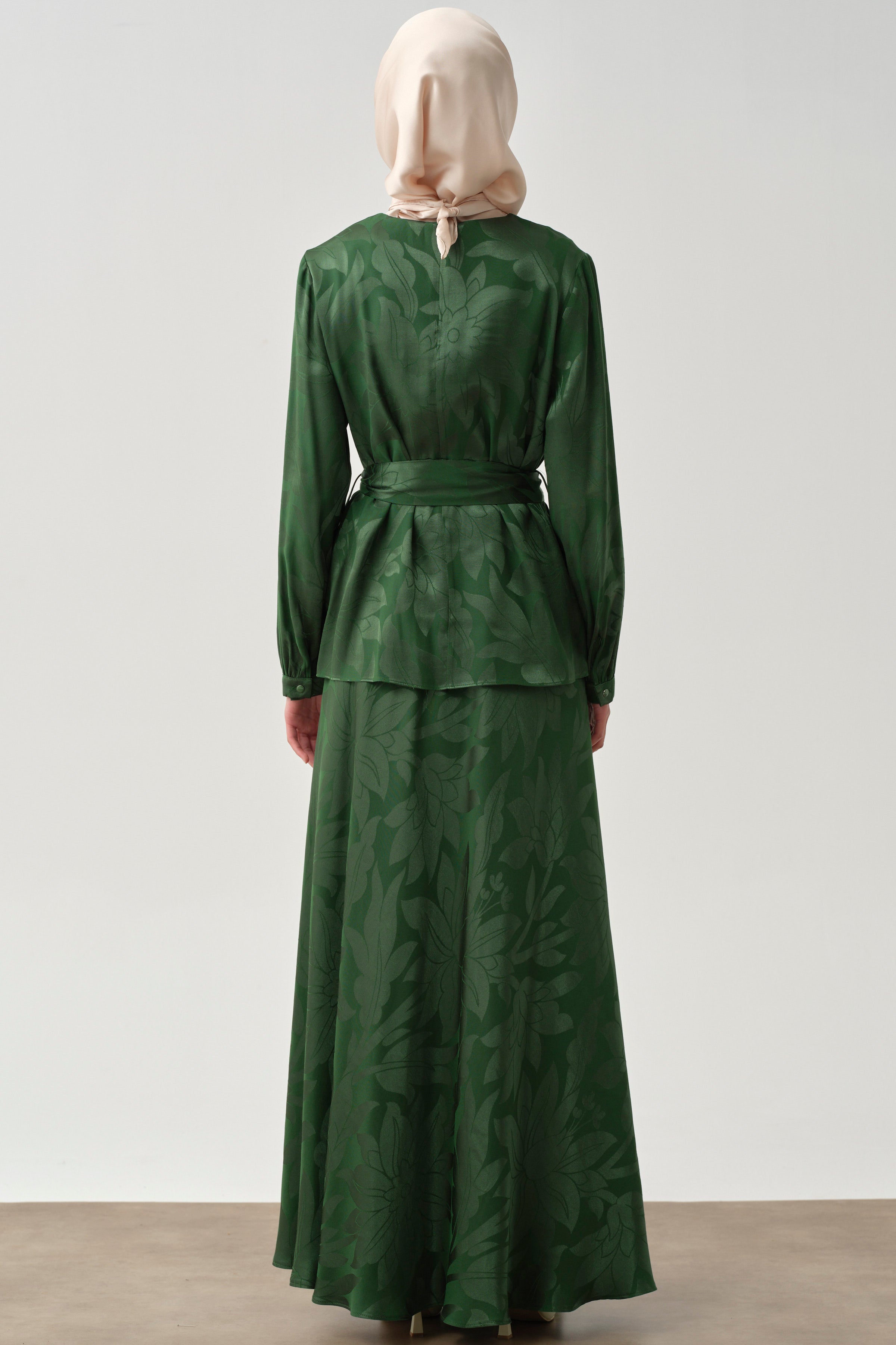 Beli Kuşaklı Desenli Bluz Etek Takım - Zümrüt TUGBA