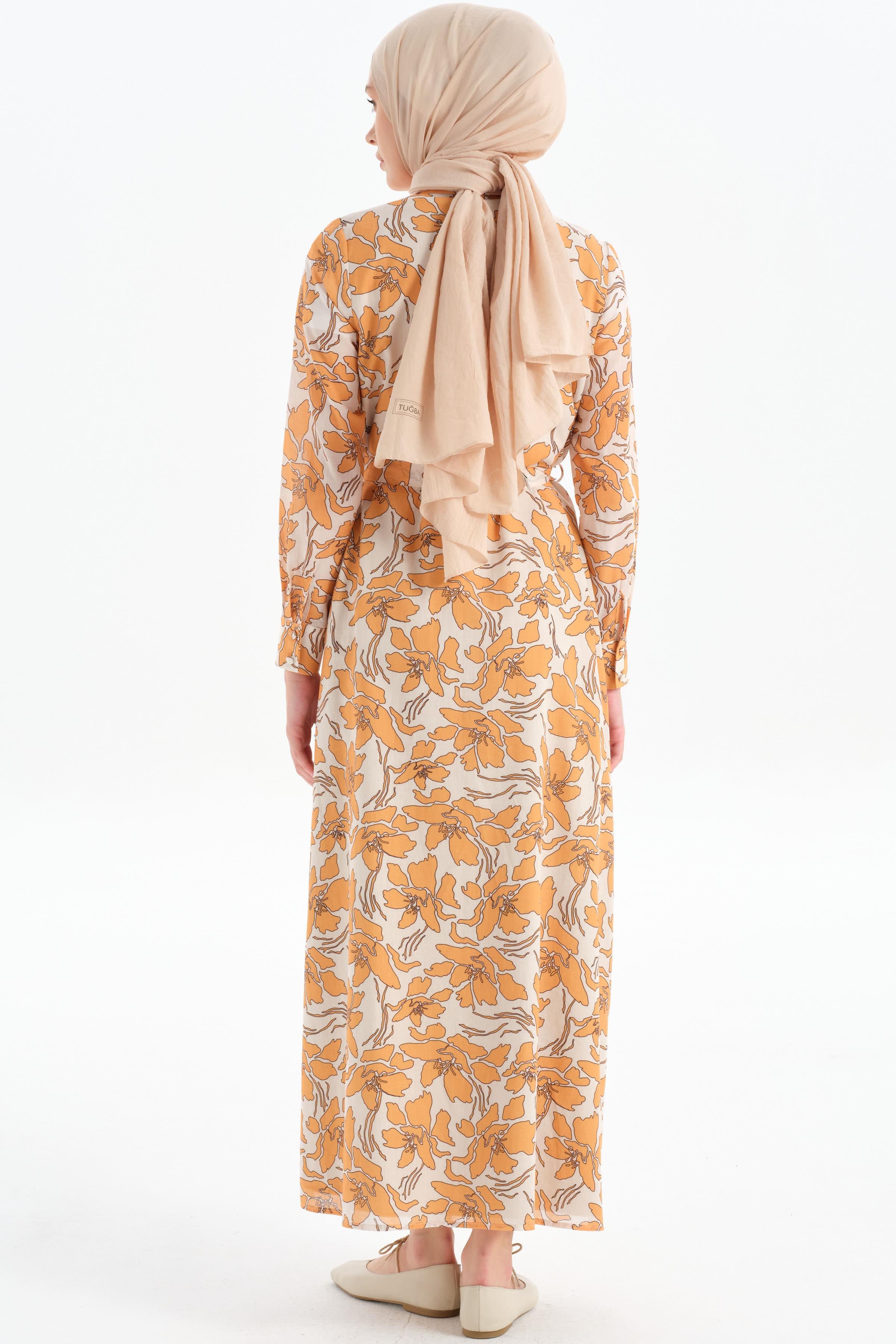 Beli Kuşaklı Desenli Elbise - Bej TUGBA