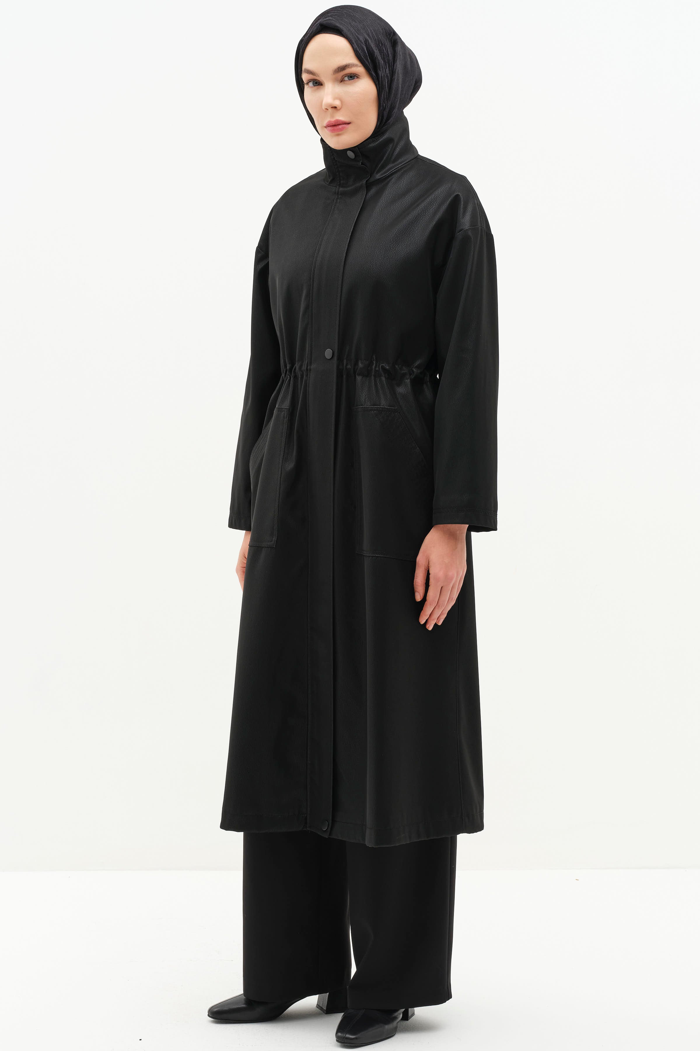 Beli Lastik Büzgülü Kap - Siyah TUĞBA