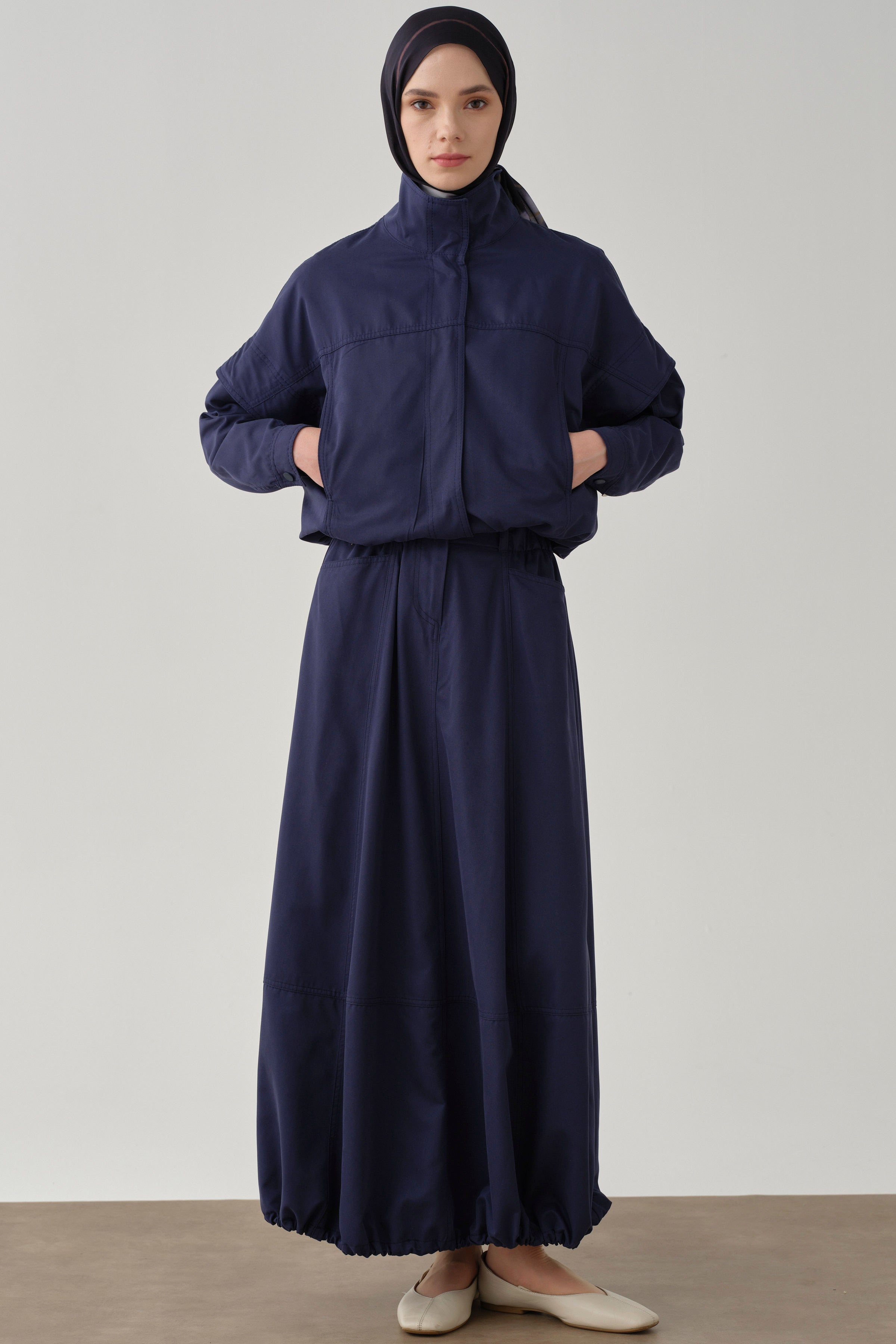 Beli Lastikli Crop Ceket - Lacivert TUGBA