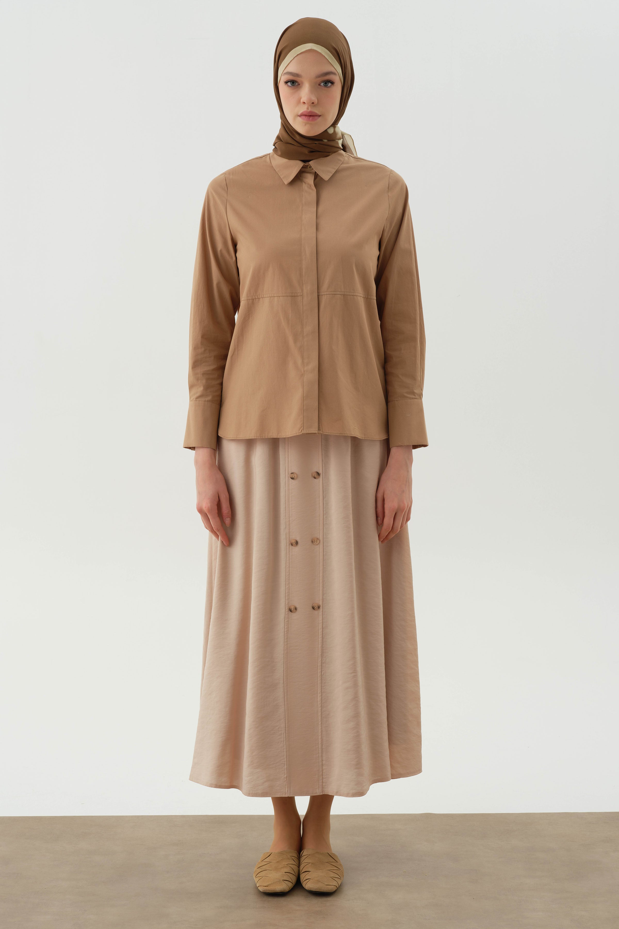 Beli Lastikli Düğmeli Etek - Bej TUGBA