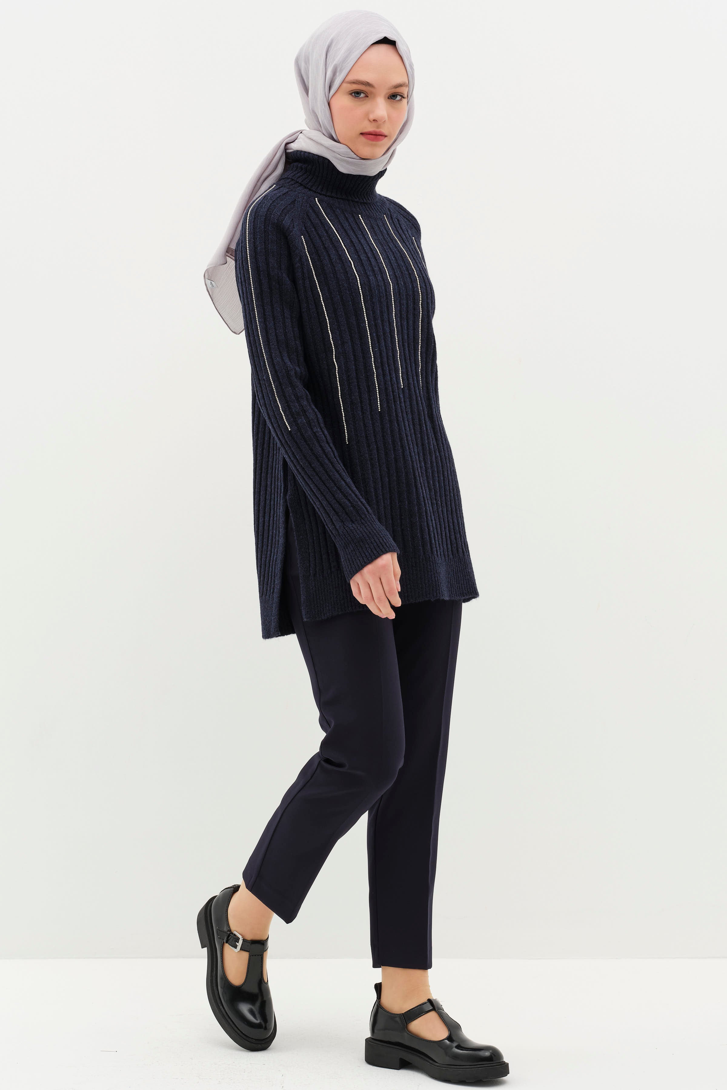 Beli Lastikli Havuç Pantolon - Lacivert TUGBA