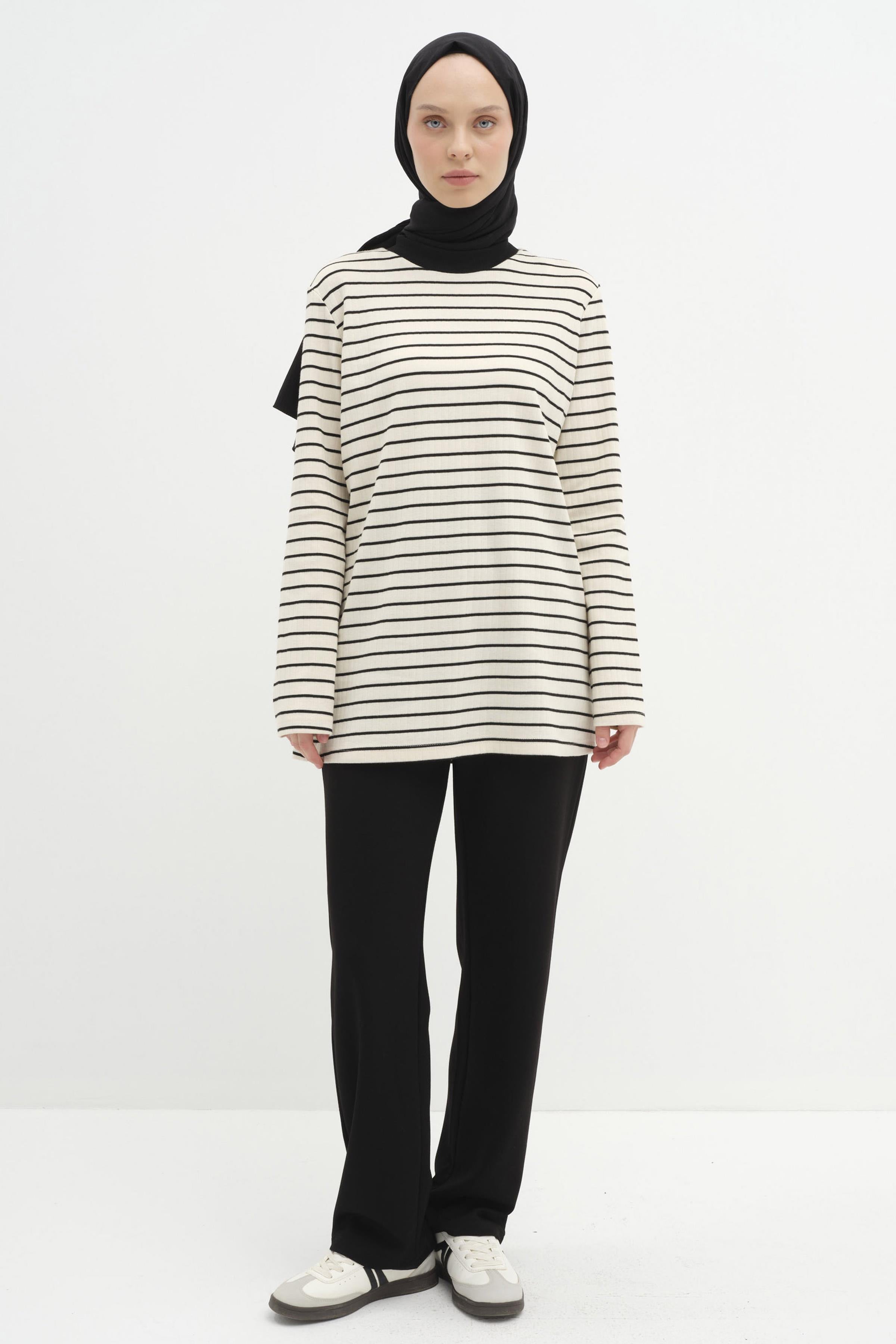 Beli Lastikli Örme Pantolon - Siyah TUGBA