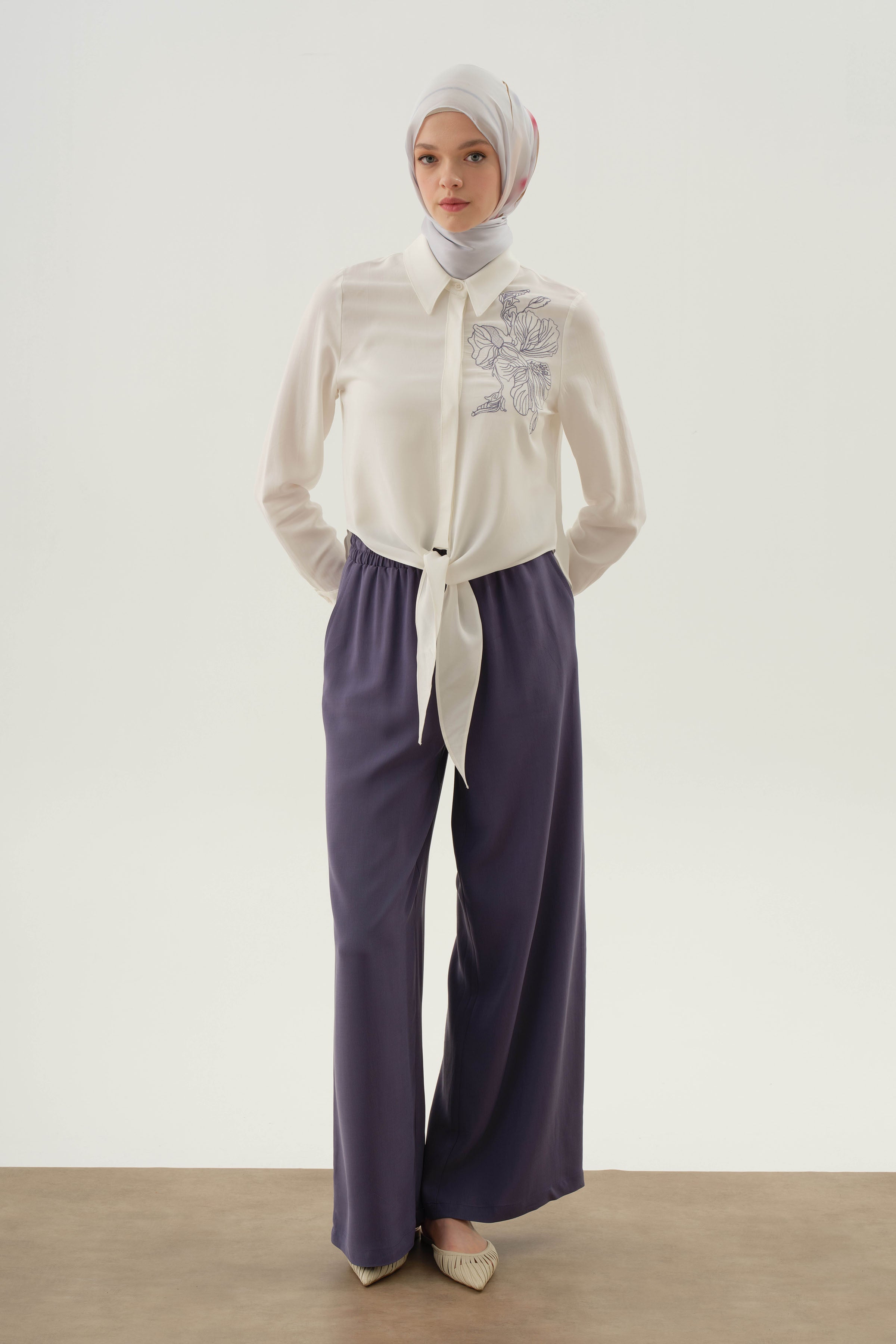 Beli Lastikli Pantolon - İndigo TUGBA