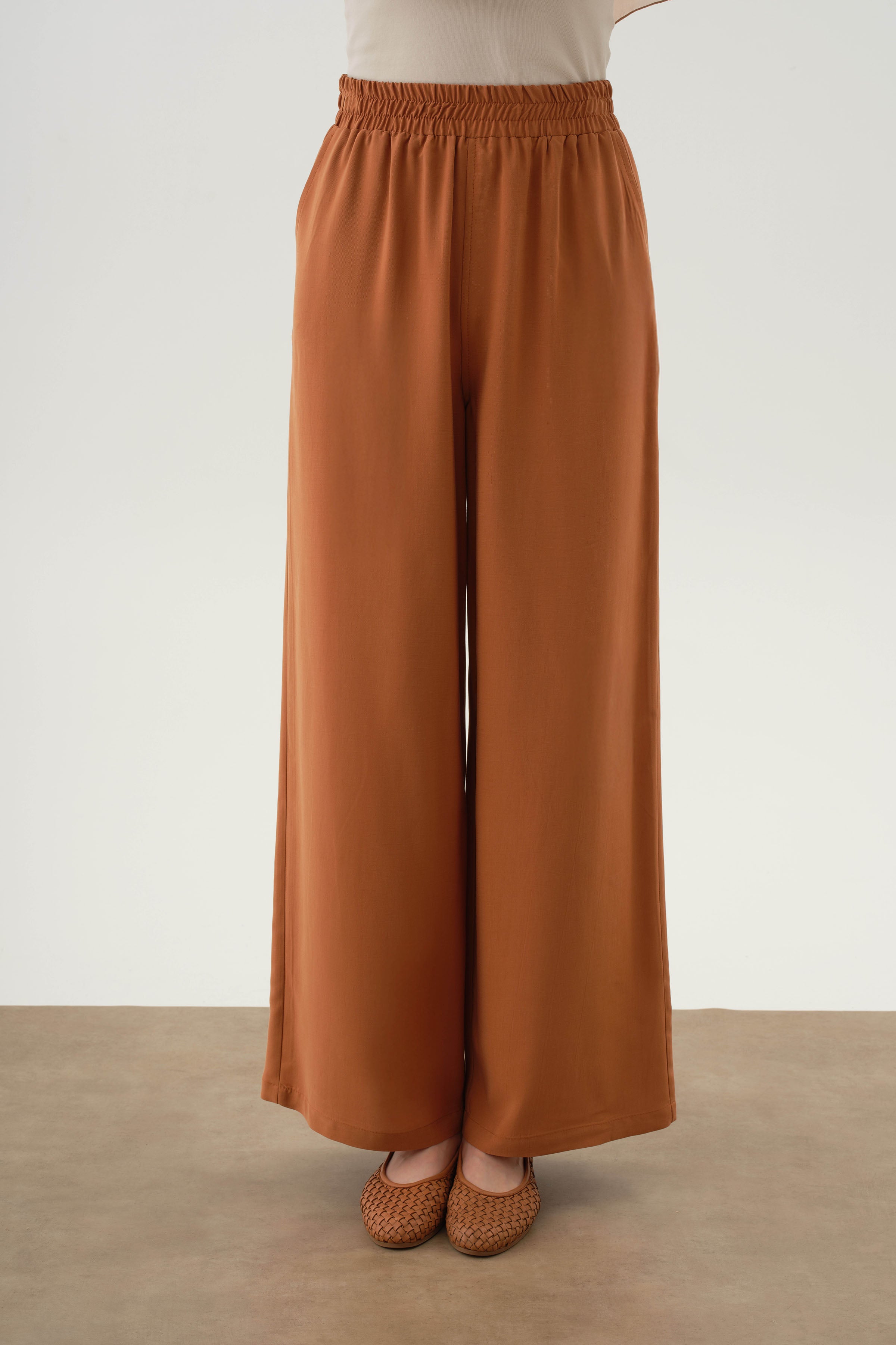 Beli Lastikli Pantolon - Tarçın TUGBA