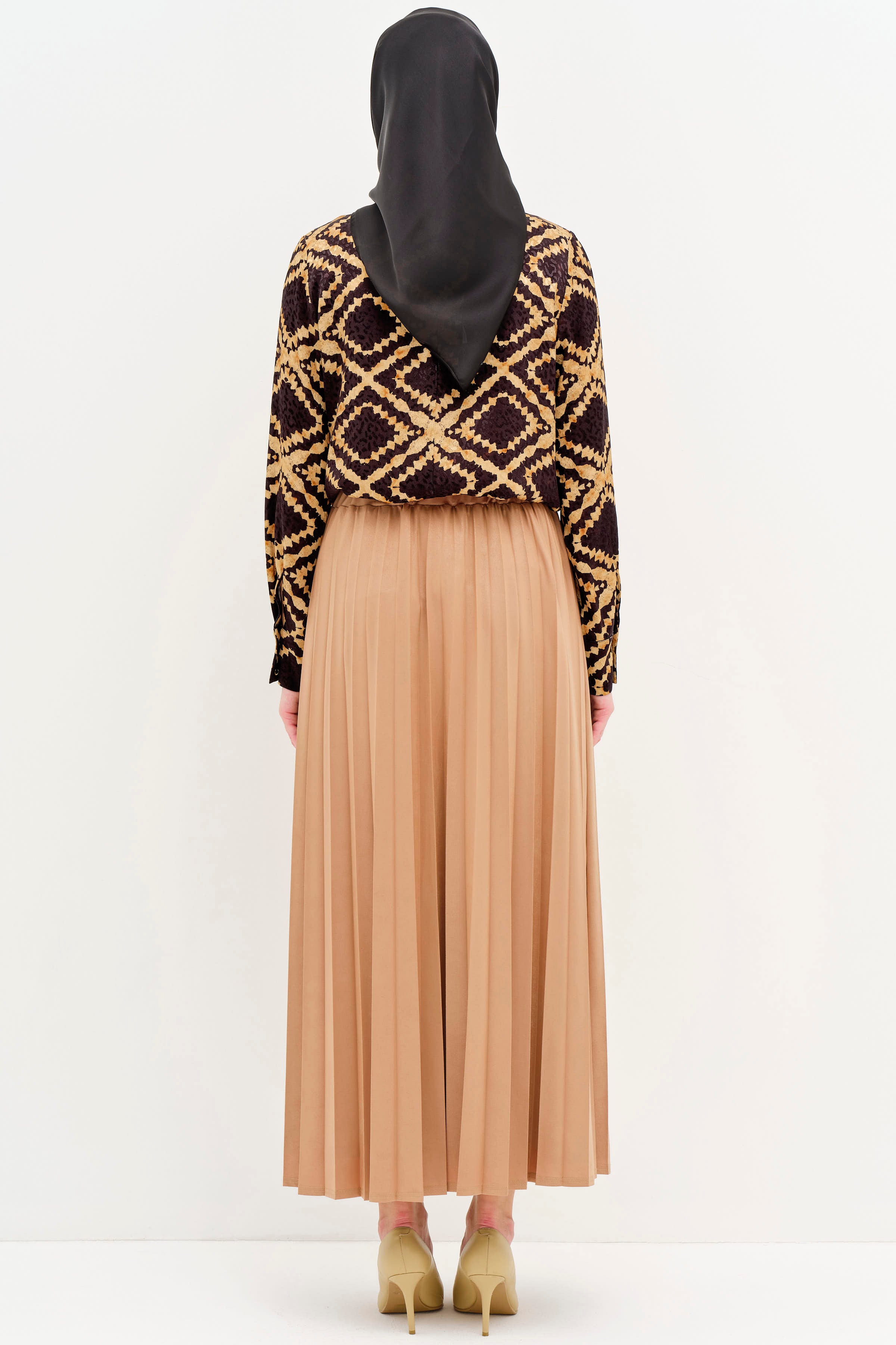 Beli Lastikli Suni Deri Plisoley Etek - Camel TUGBA