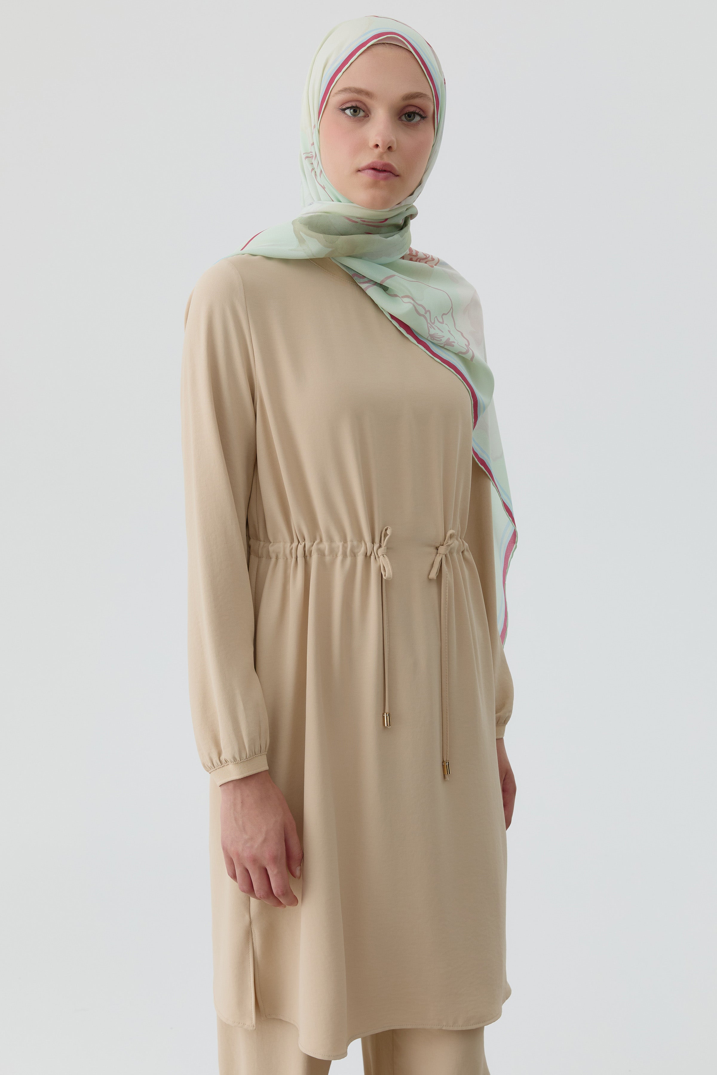 Beli Bağcık Detaylı Ribanalı Tunik - Bej TUGBA