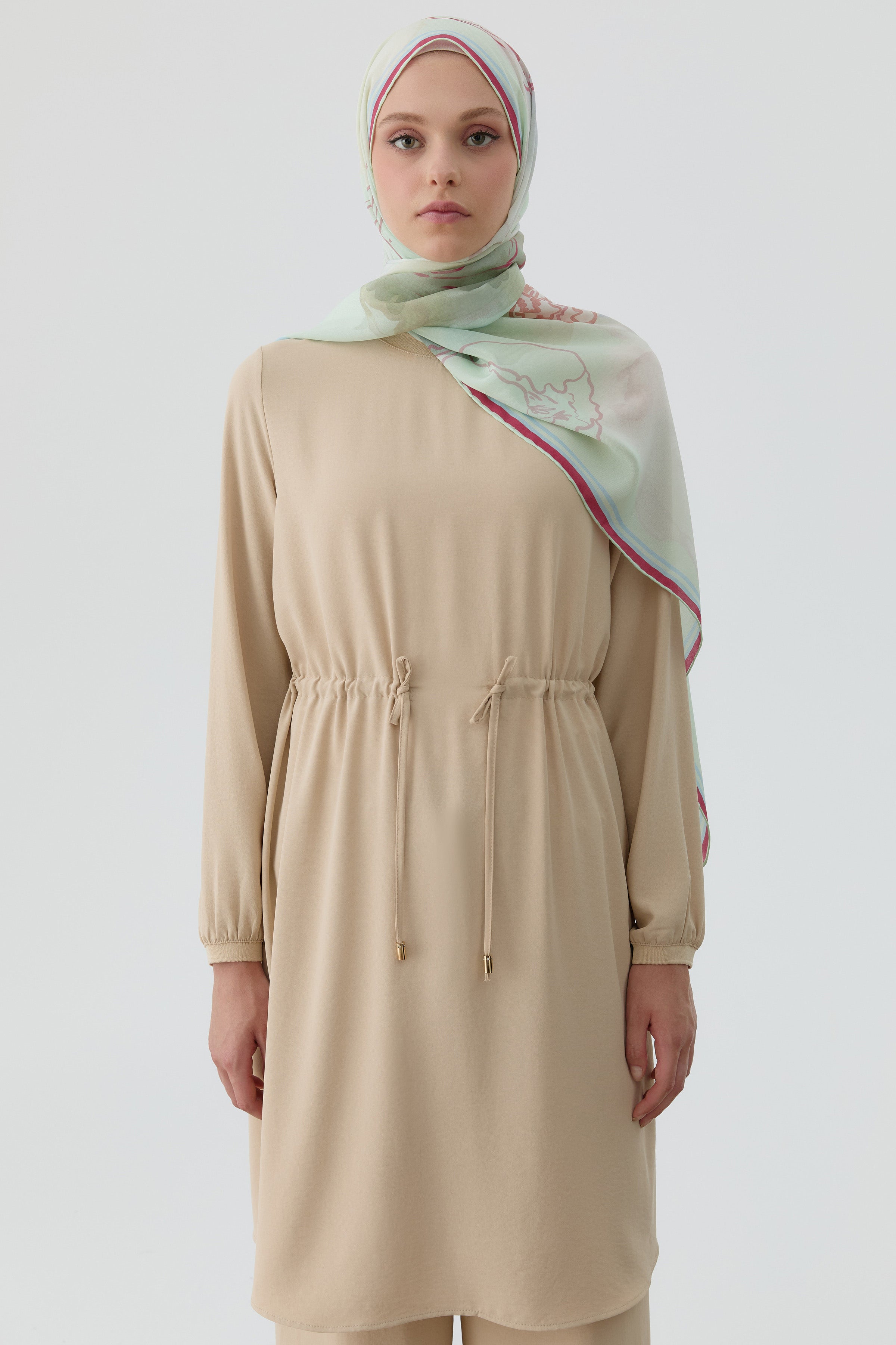 Beli Bağcık Detaylı Ribanalı Tunik - Bej TUGBA