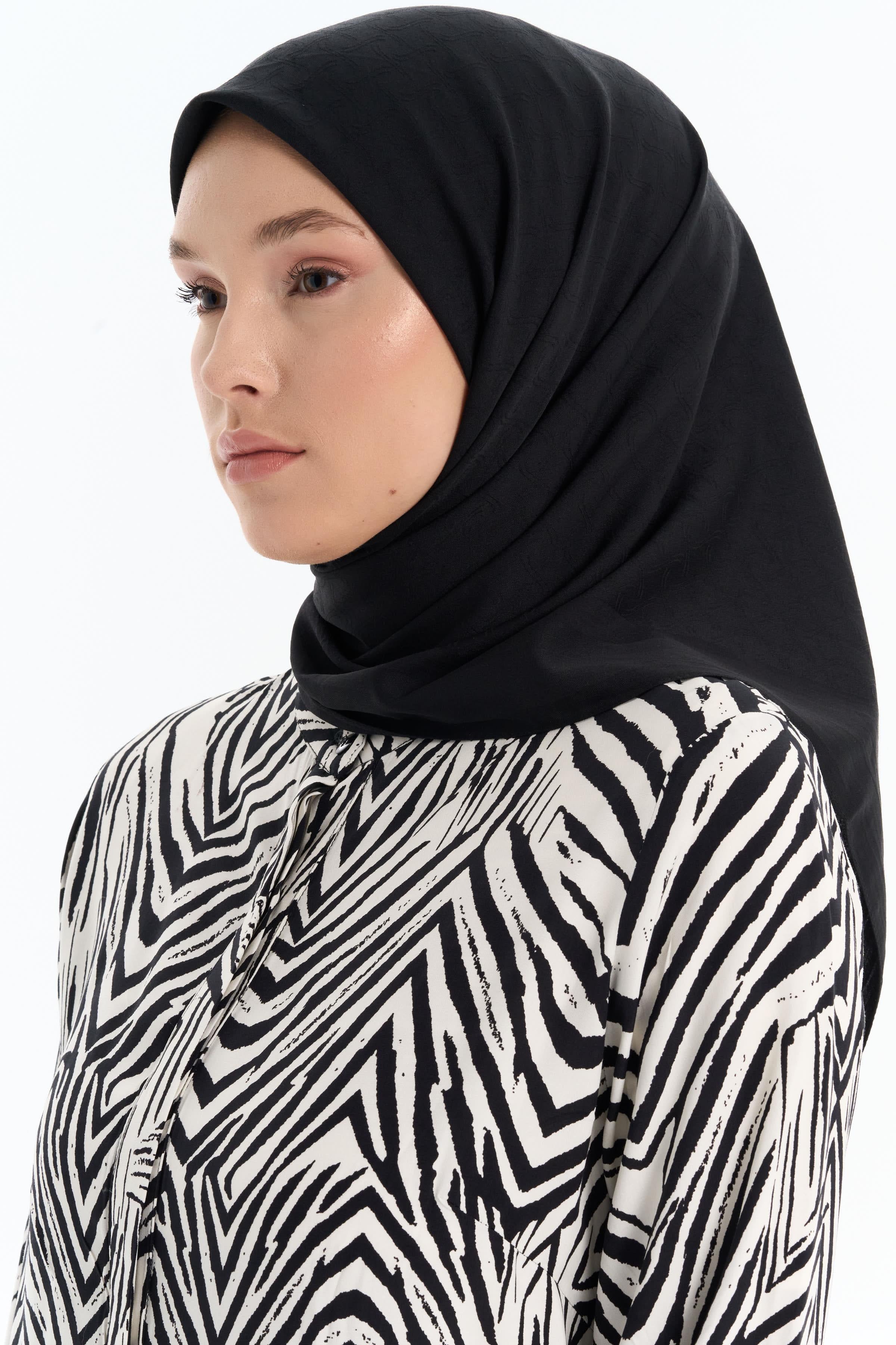 Dalga Desen Pamuk Eşarp - Siyah TUGBA