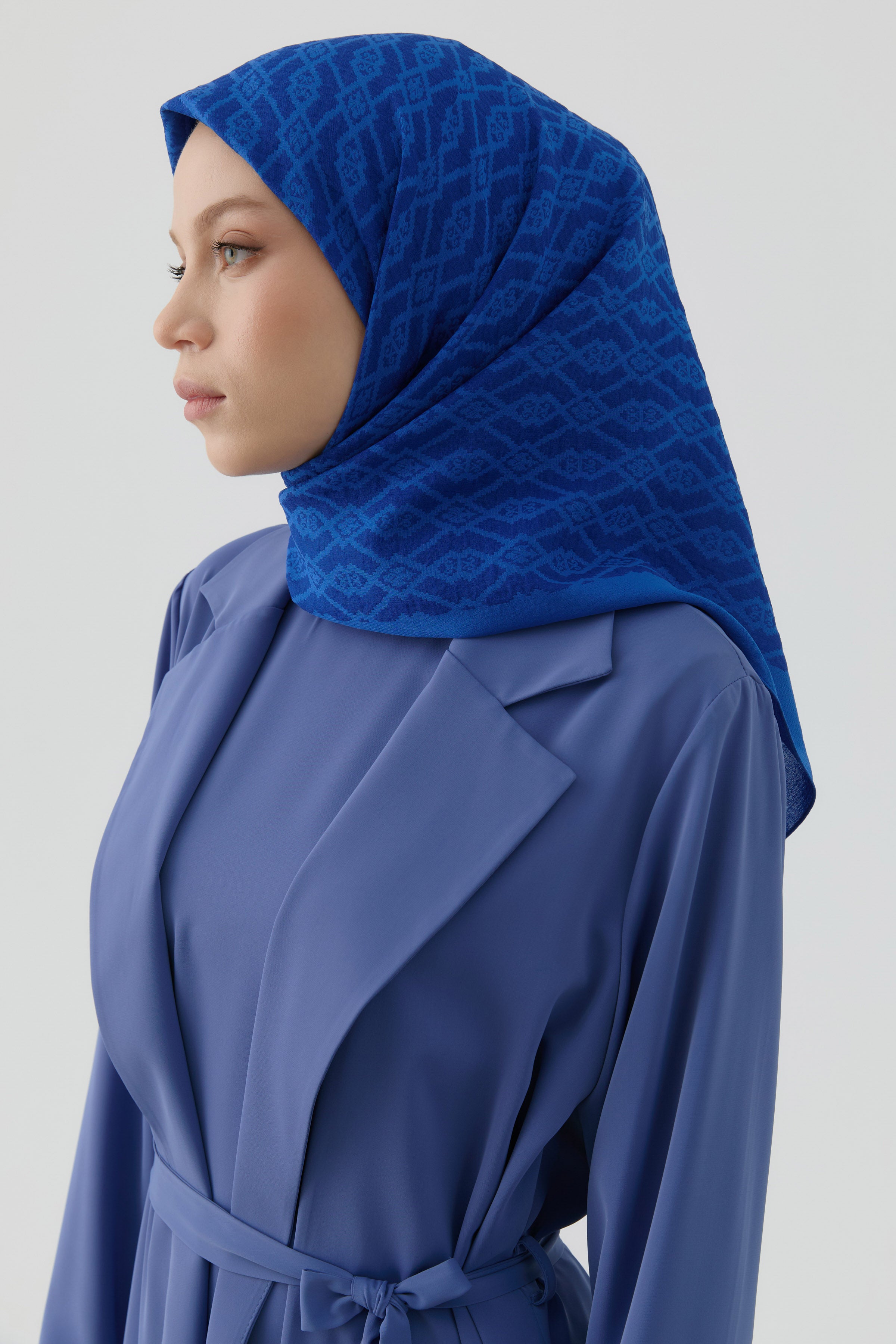 Bereket Desen Eşarp - Koyu Mavi TUGBA