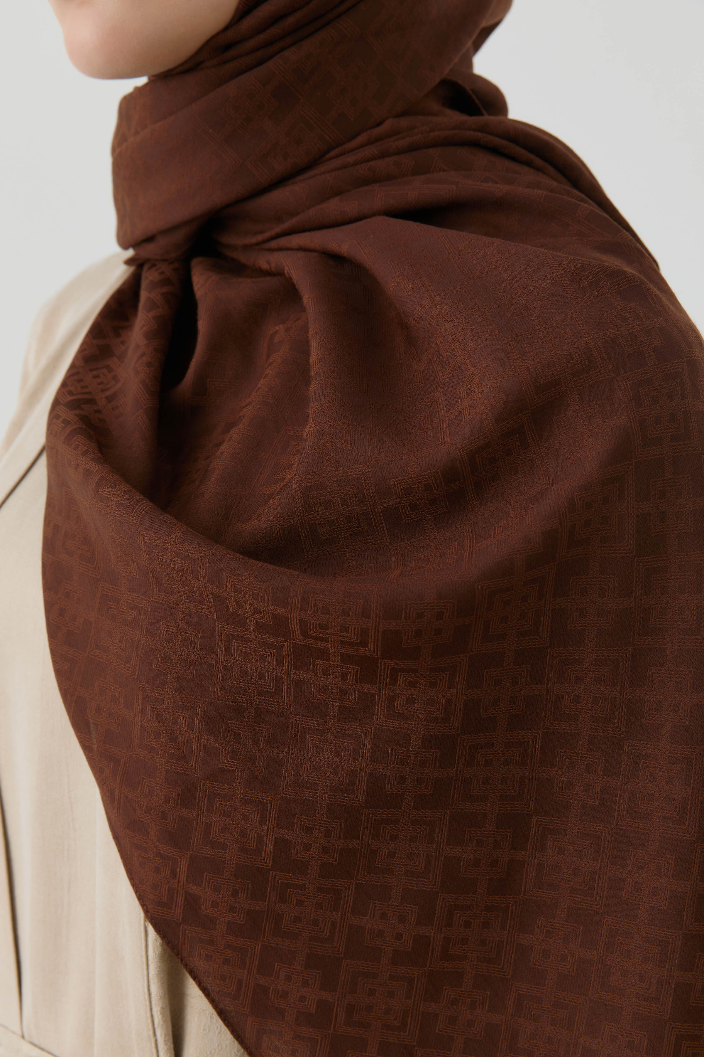 Geometrik Desen Pamuk Şal - Kahve TUGBA