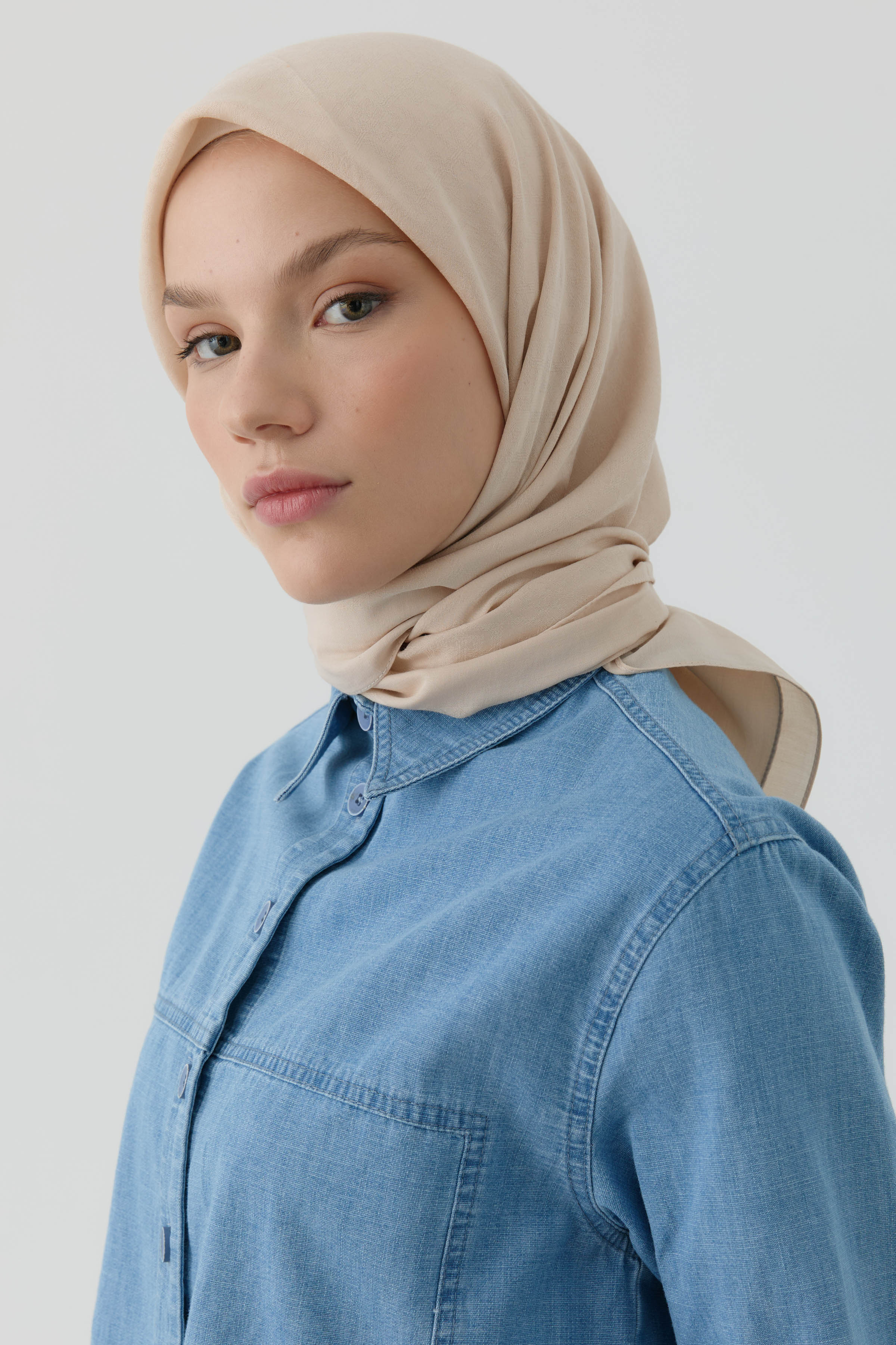 Geometrik Desen Stil Eşarp - Bej TUGBA