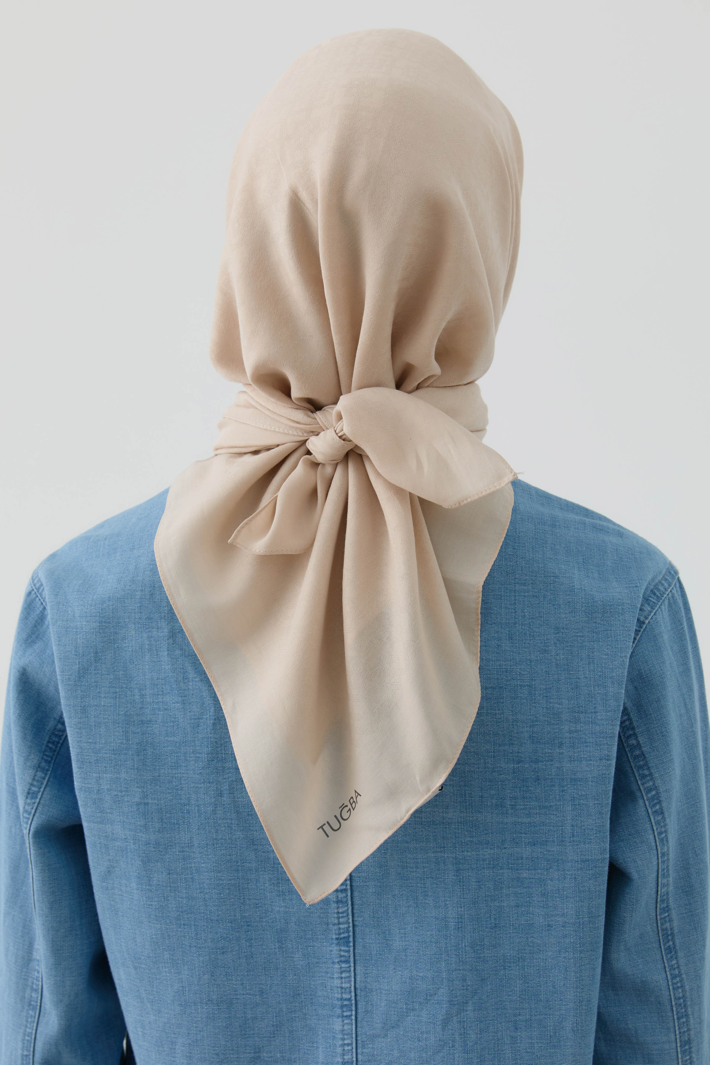 Geometrik Desen Stil Eşarp - Bej TUGBA