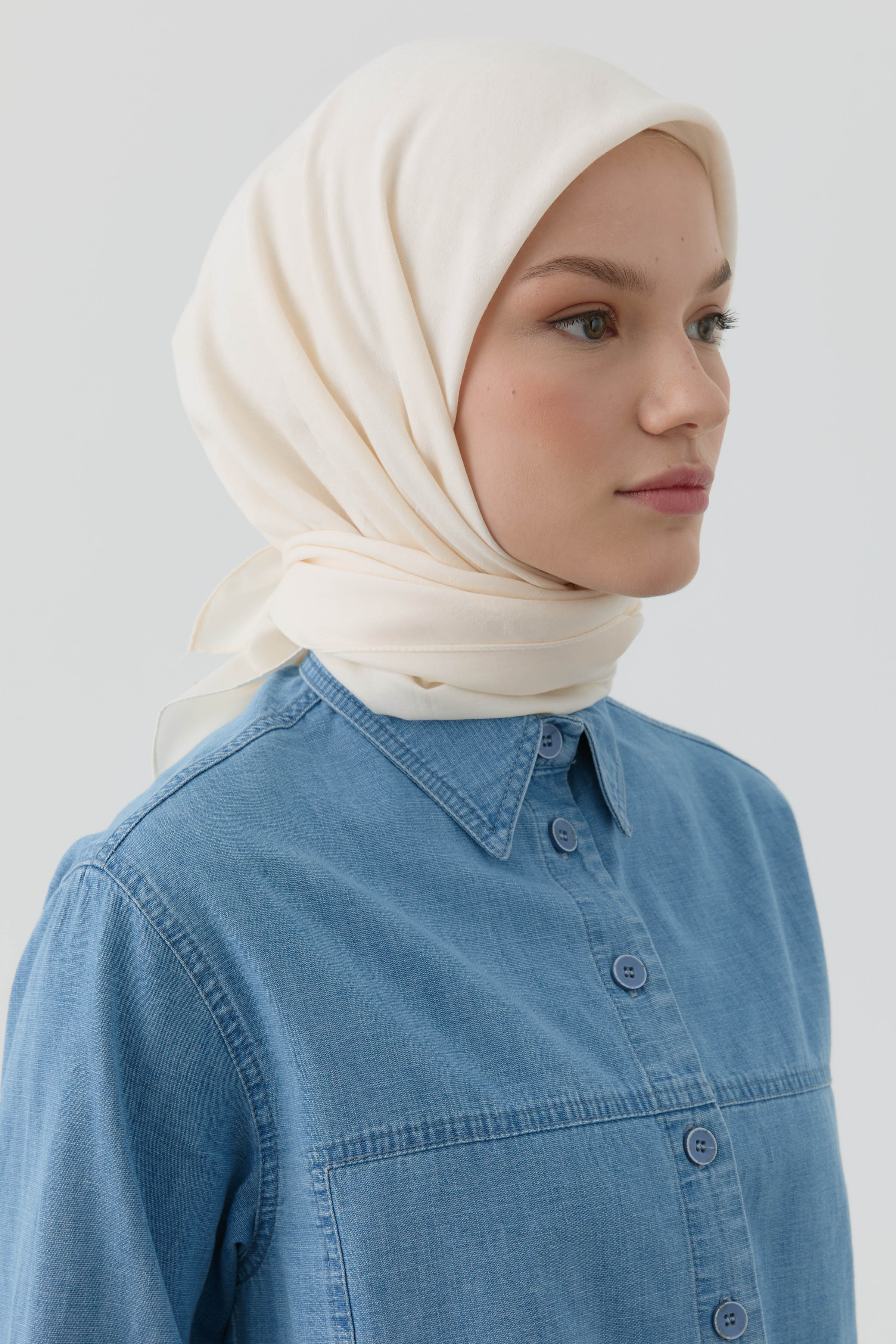 Geometrik Desen Stil Eşarp - Ekru TUGBA