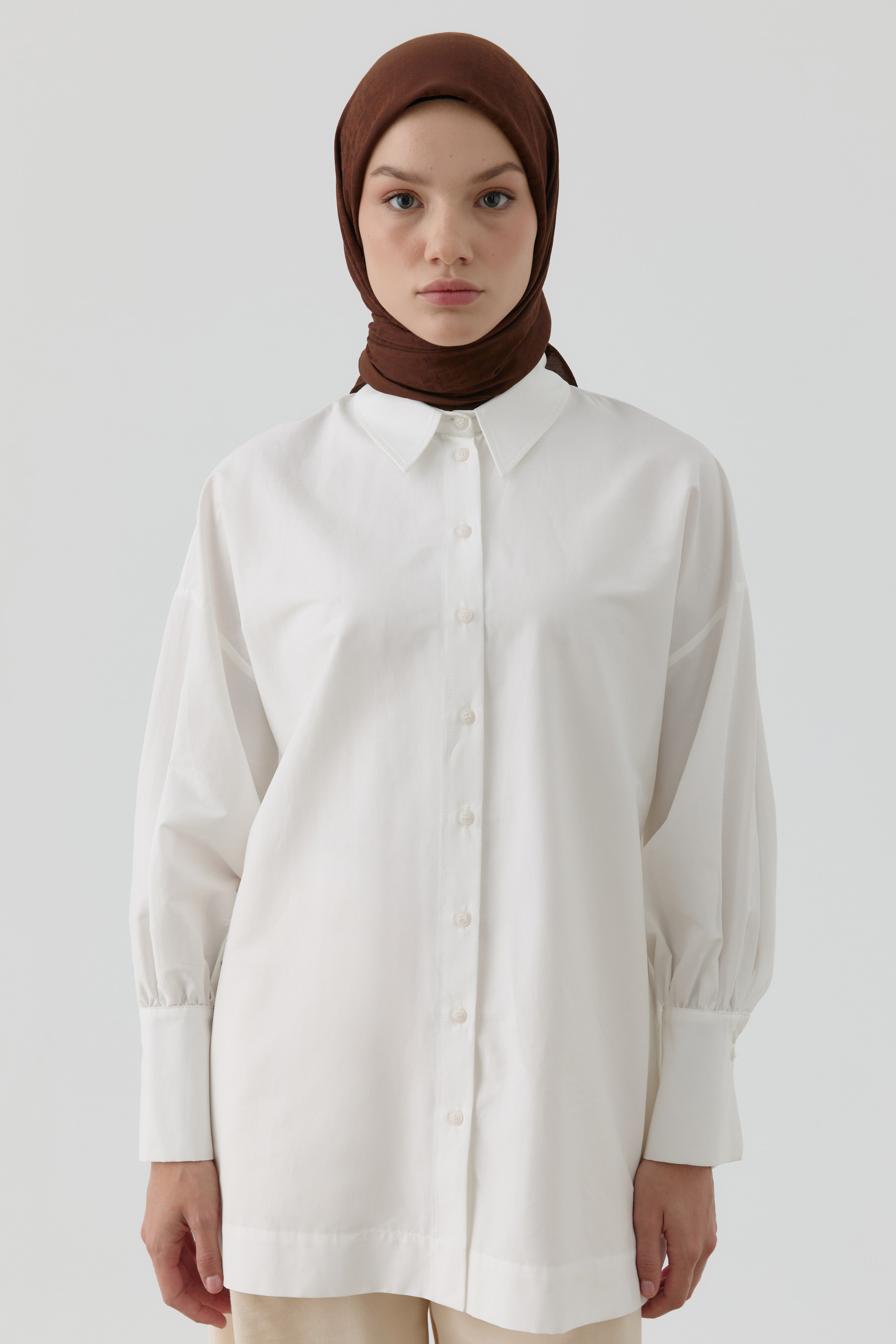 Geometrik Desen Stil Eşarp - Kahve TUGBA