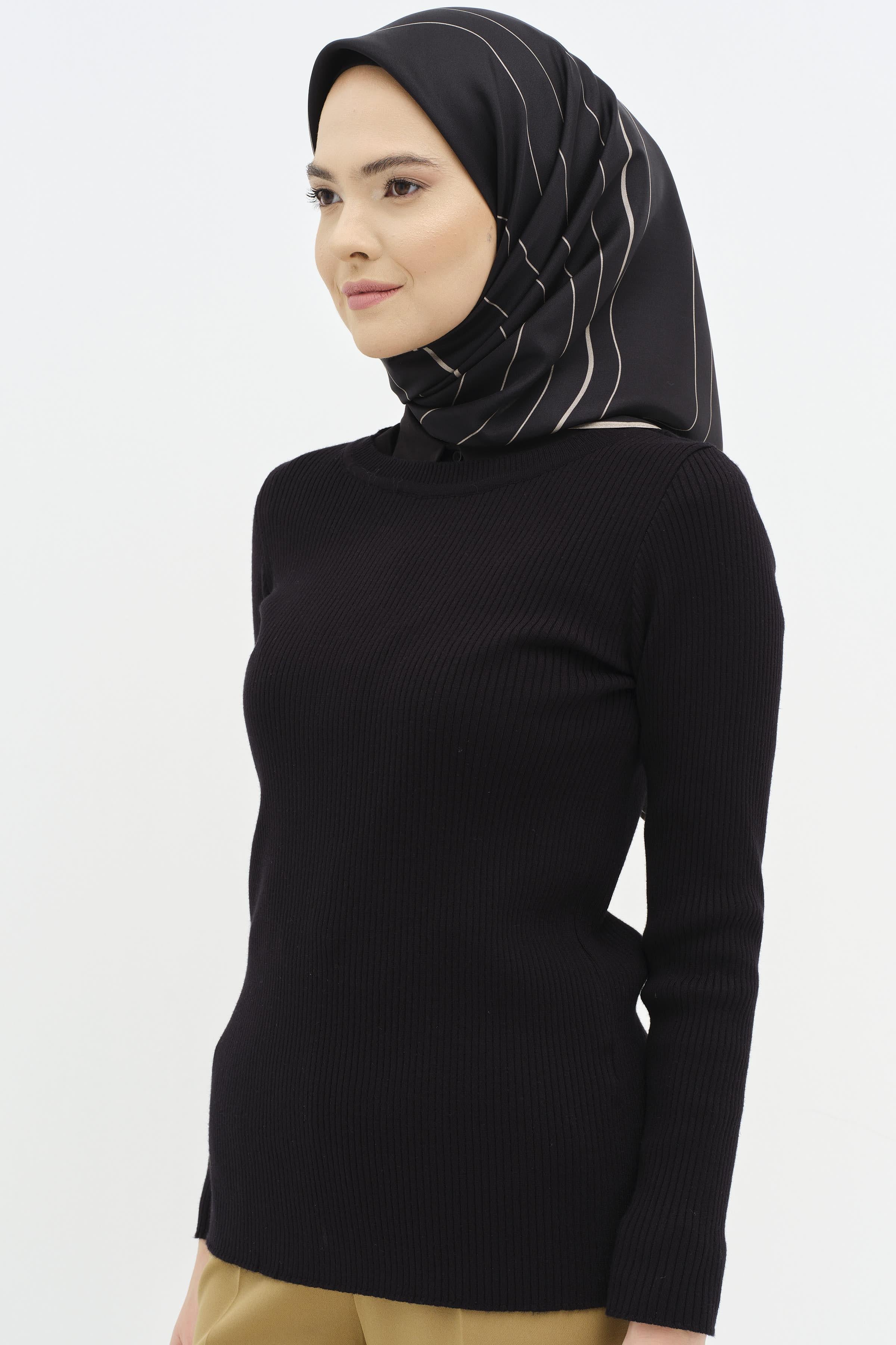 Bisiklet Yaka Fitilli Triko Kazak - Siyah TUGBA