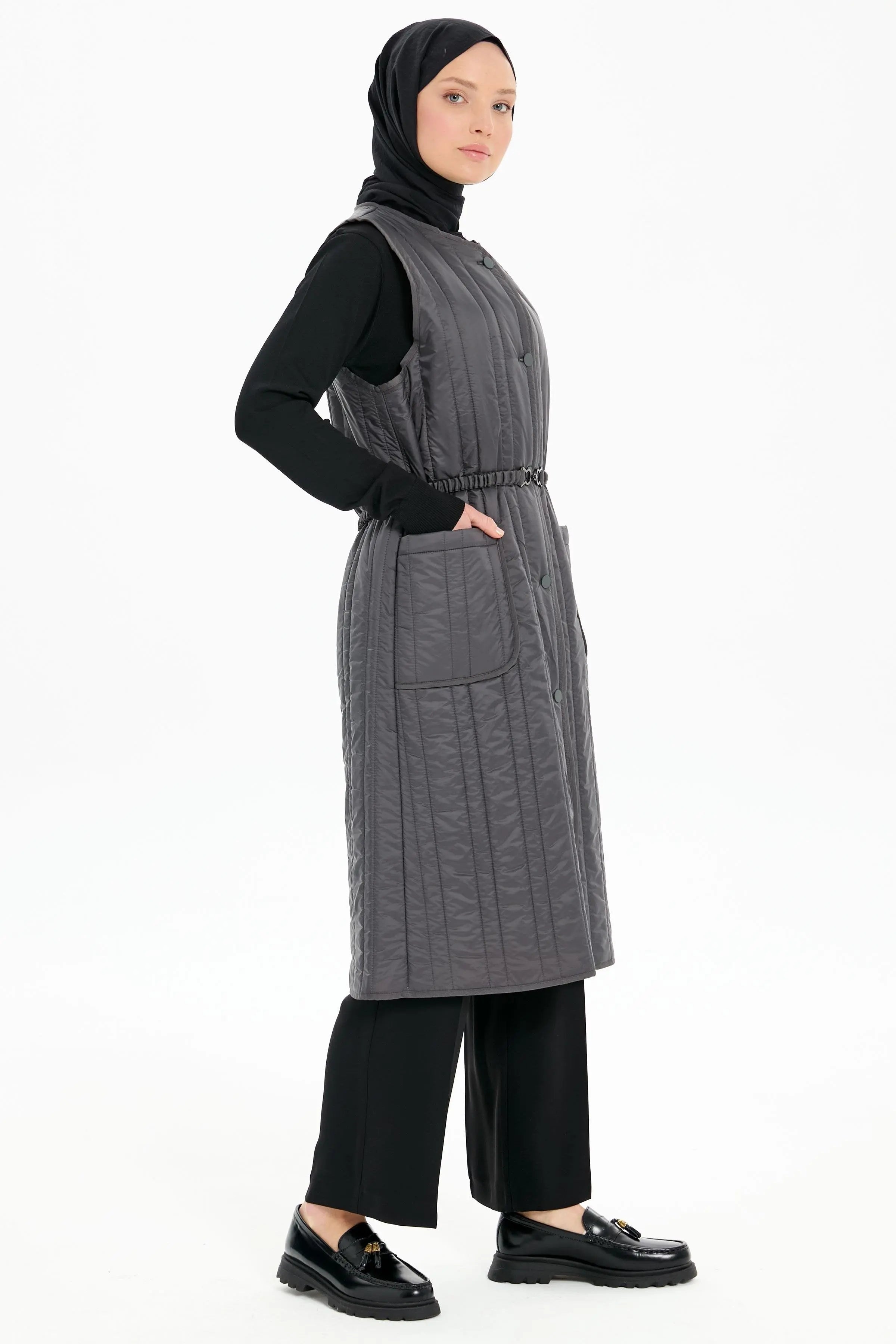 Biye Detaylı Kapitone Yelek - Füme TUGBA