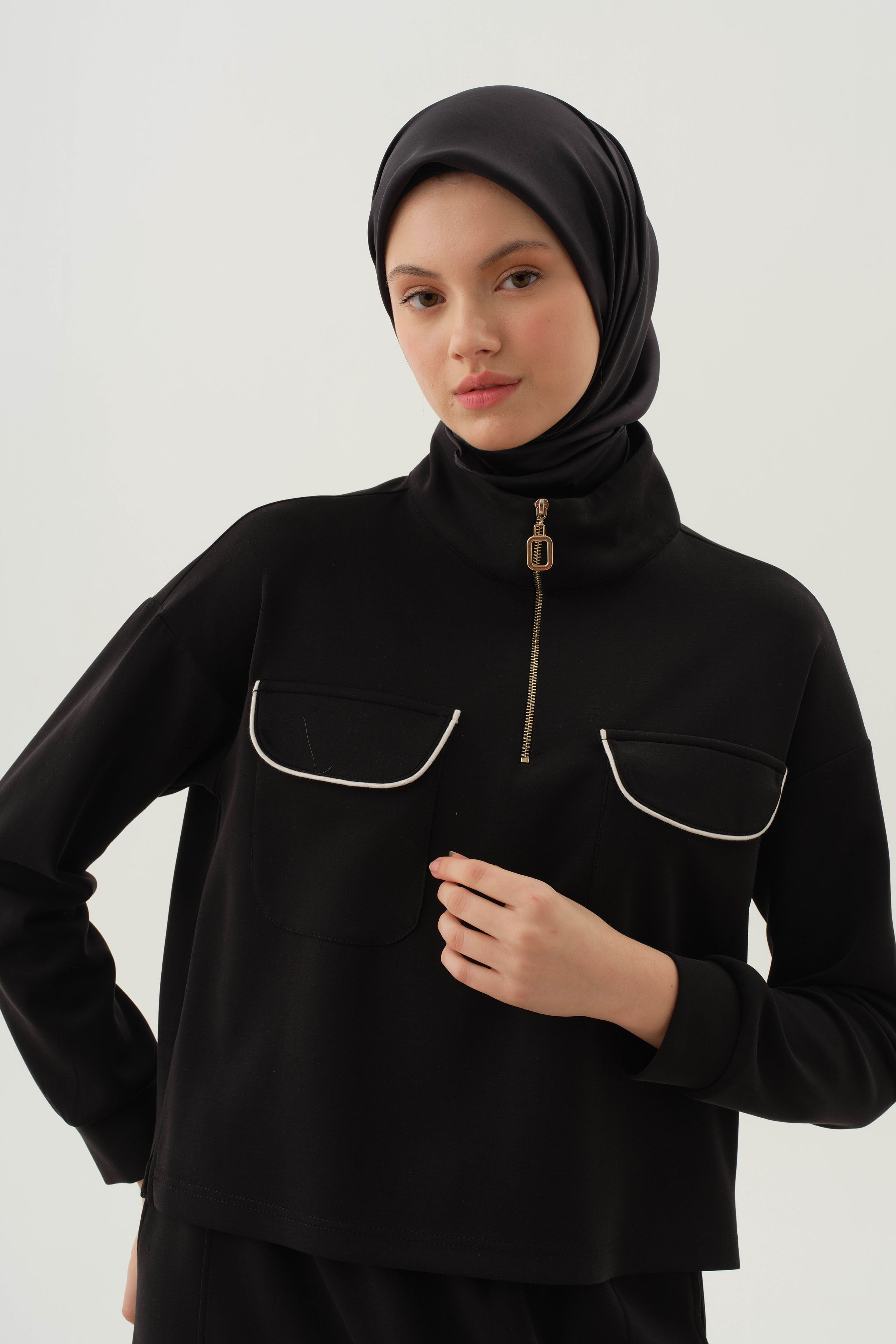 Biyeli Örme Takım - Siyah TUGBA