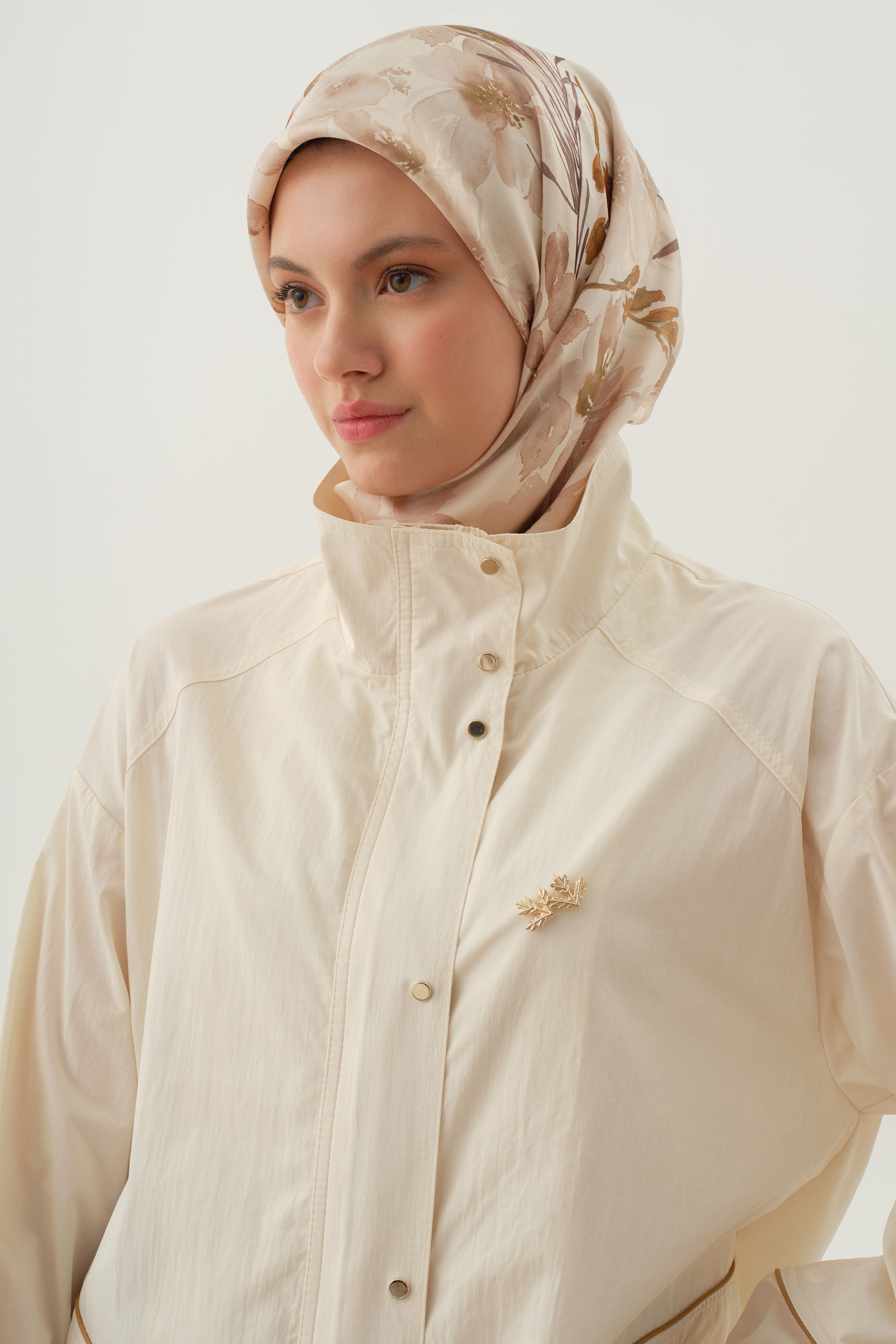 Kombin Biyeli Yağmurluk - Ekru TUGBA