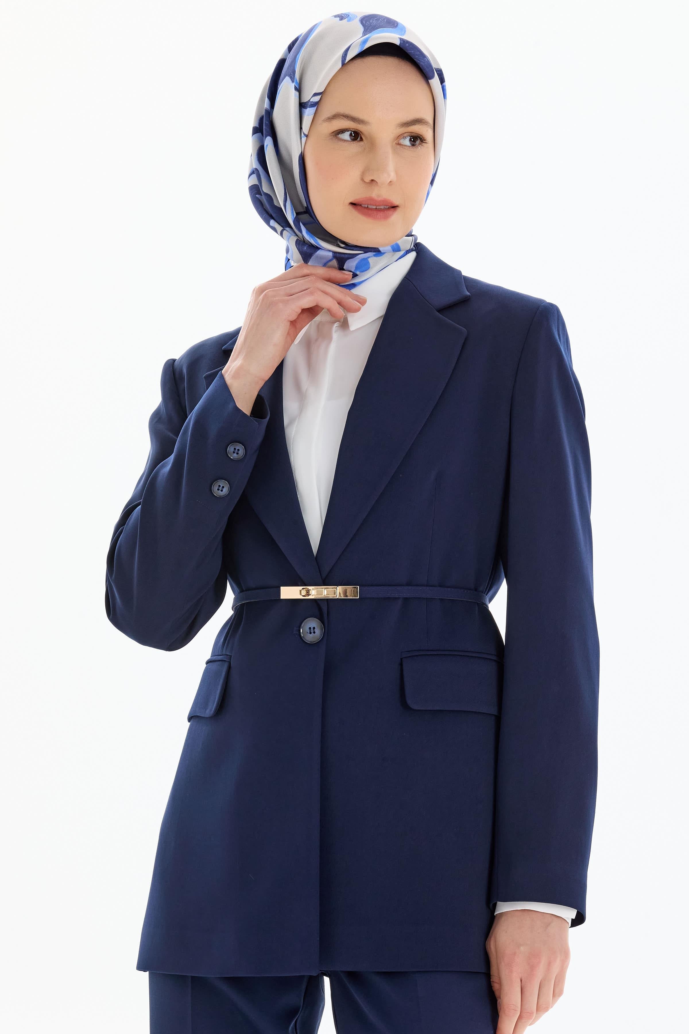 Blazer Yaka Yırtmaçlı Ceket - Lacivert TUGBA