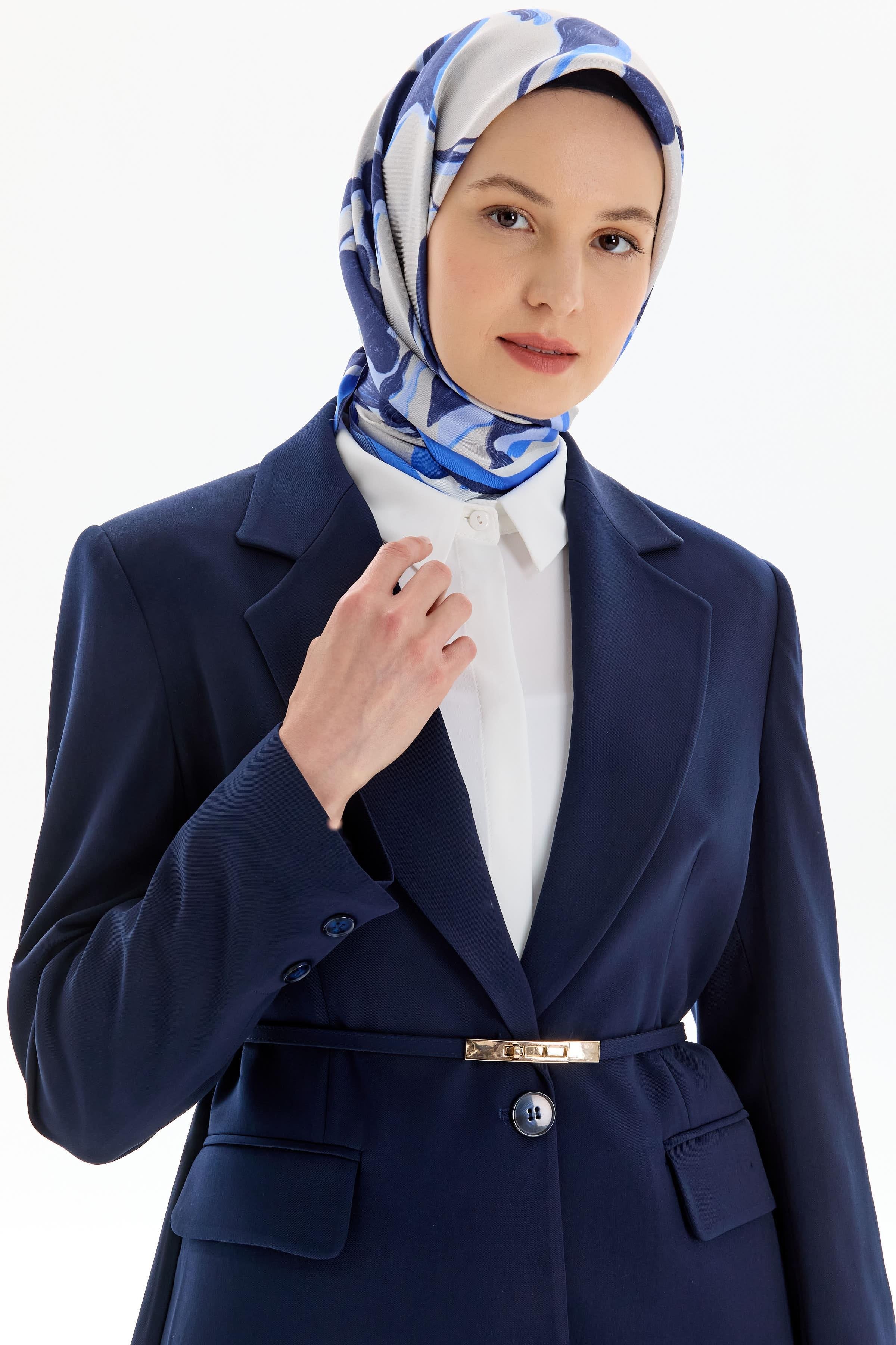 Blazer Yaka Yırtmaçlı Ceket - Lacivert TUGBA