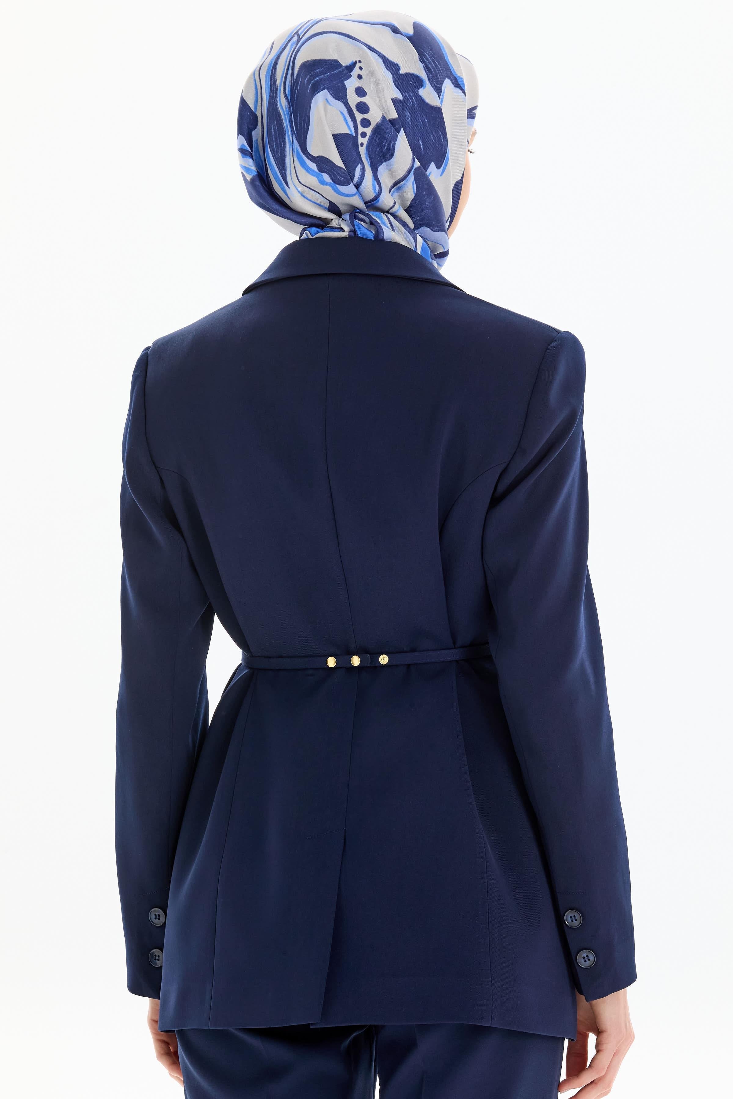 Blazer Yaka Yırtmaçlı Ceket - Lacivert TUGBA