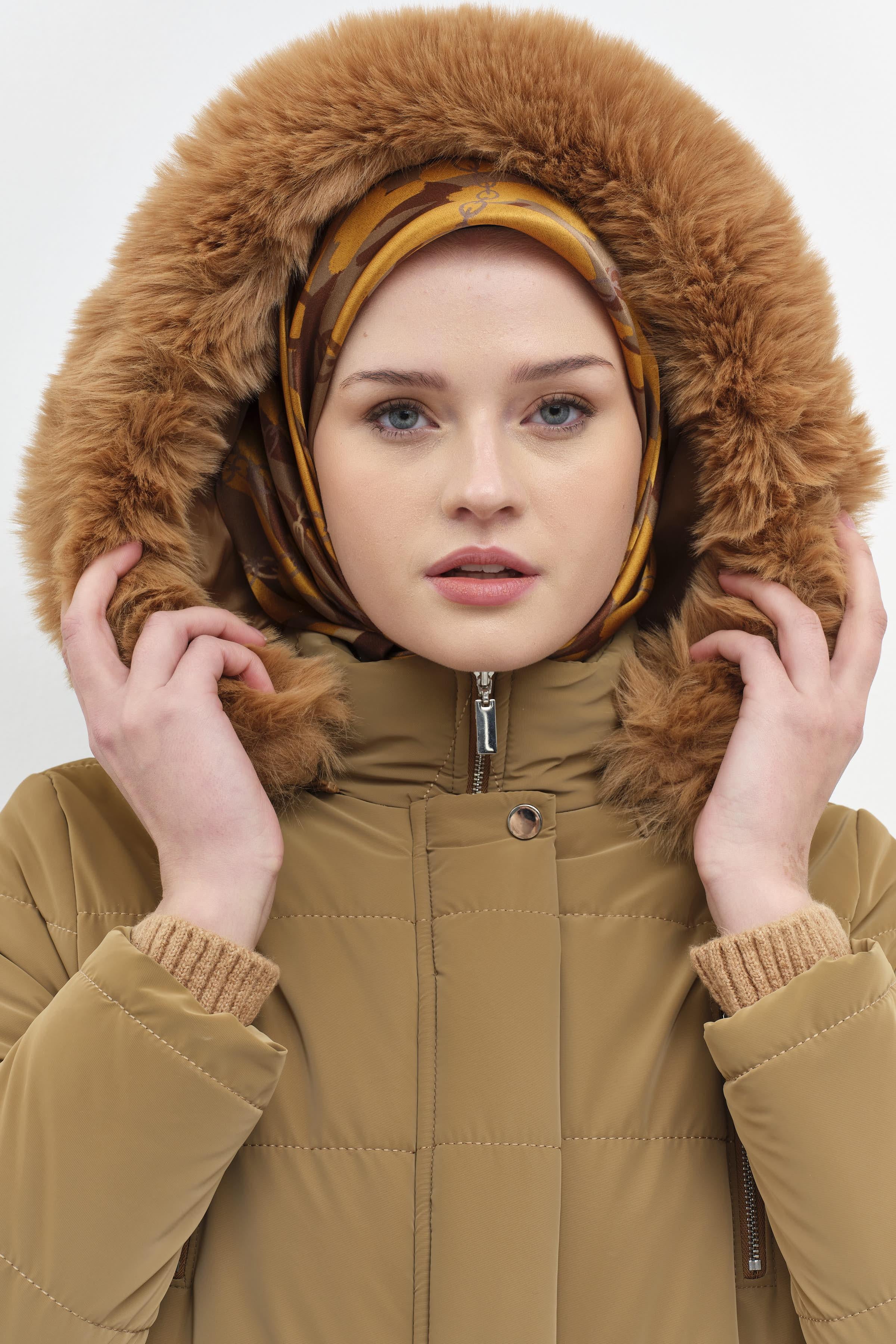 Blok Desen Şişme Kaban - Camel TUGBA