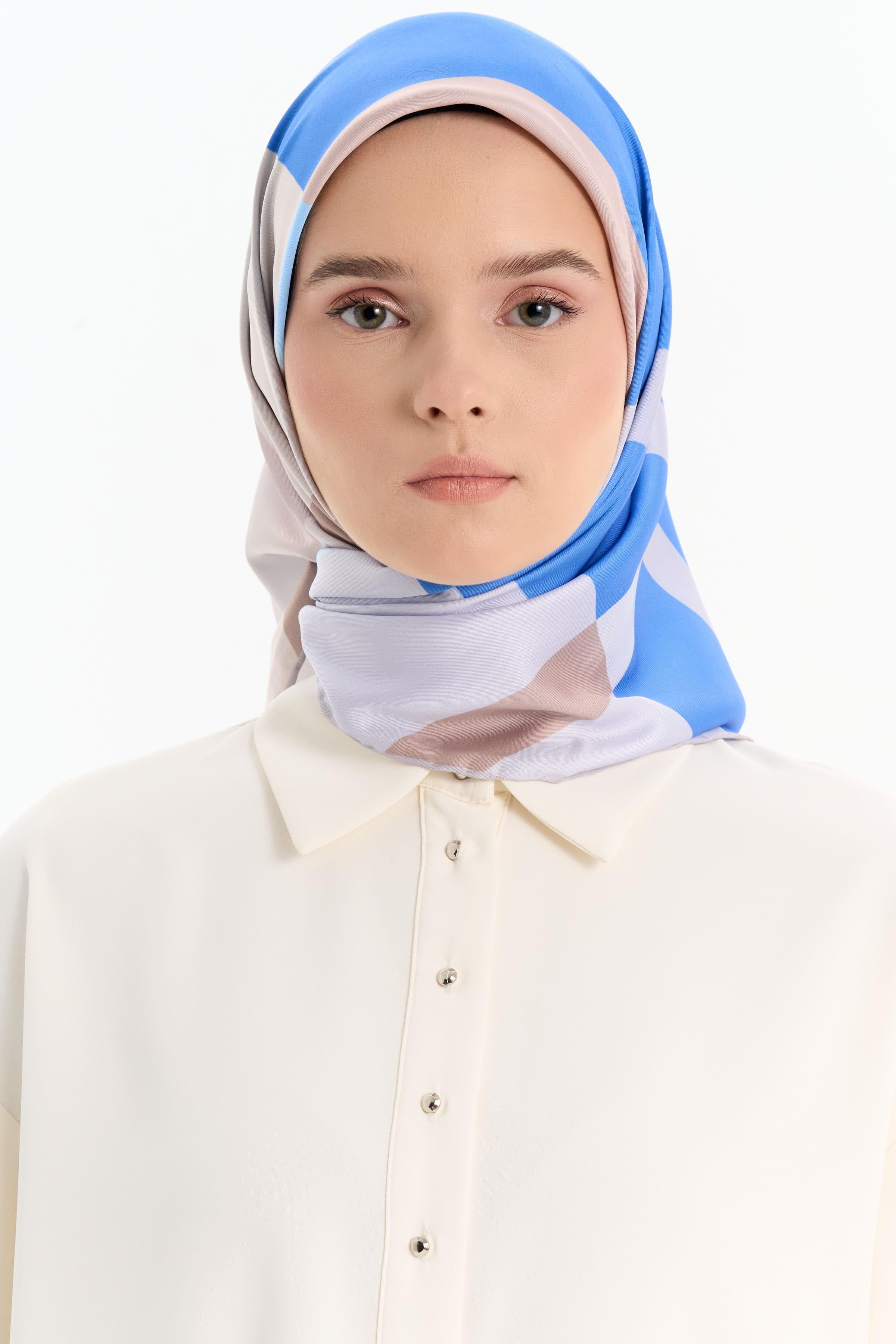 Blok Desenli Stil Eşarp - Mavi TUGBA