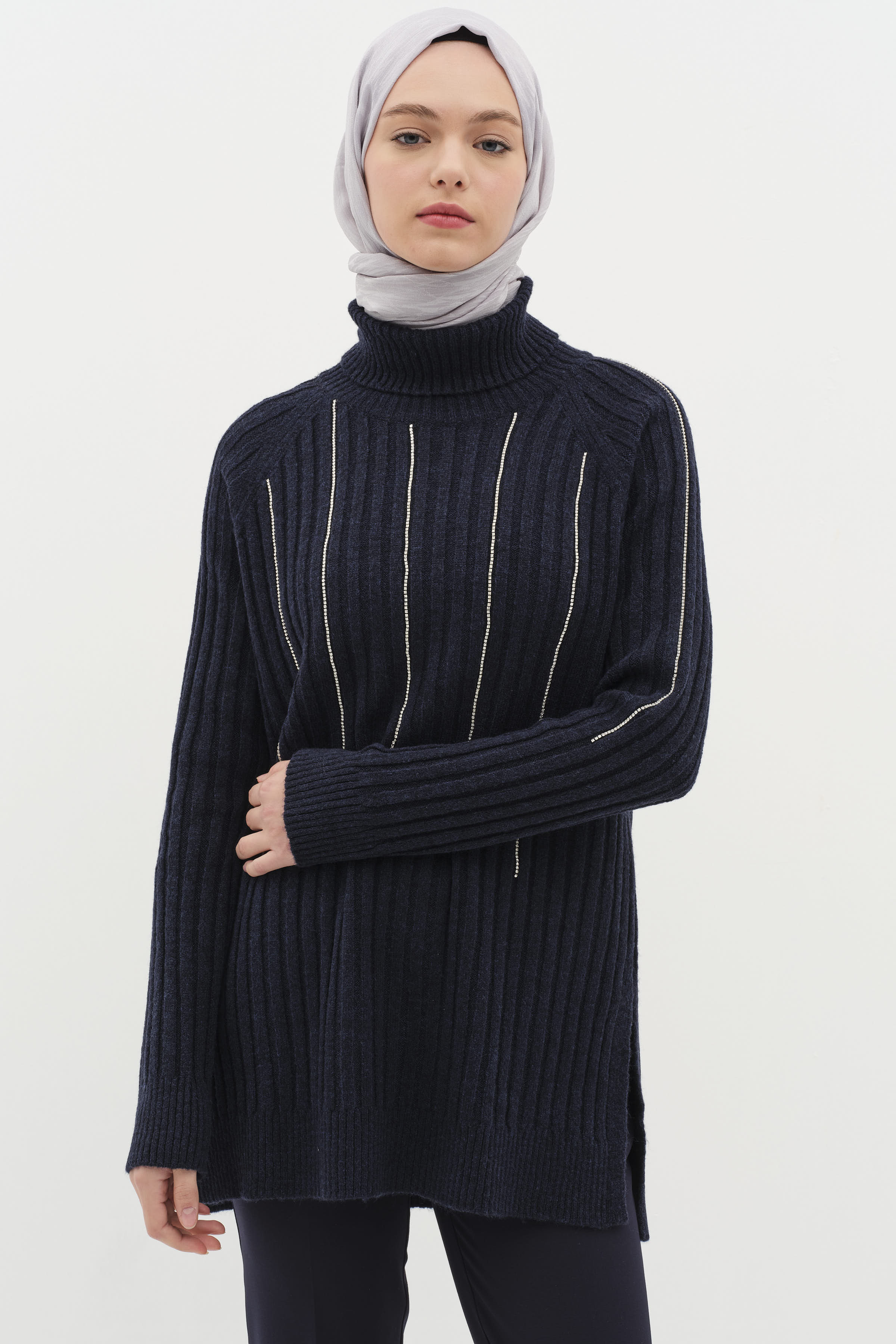 Boğazlı Reglan Kol Triko Kazak - Lacivert TUGBA