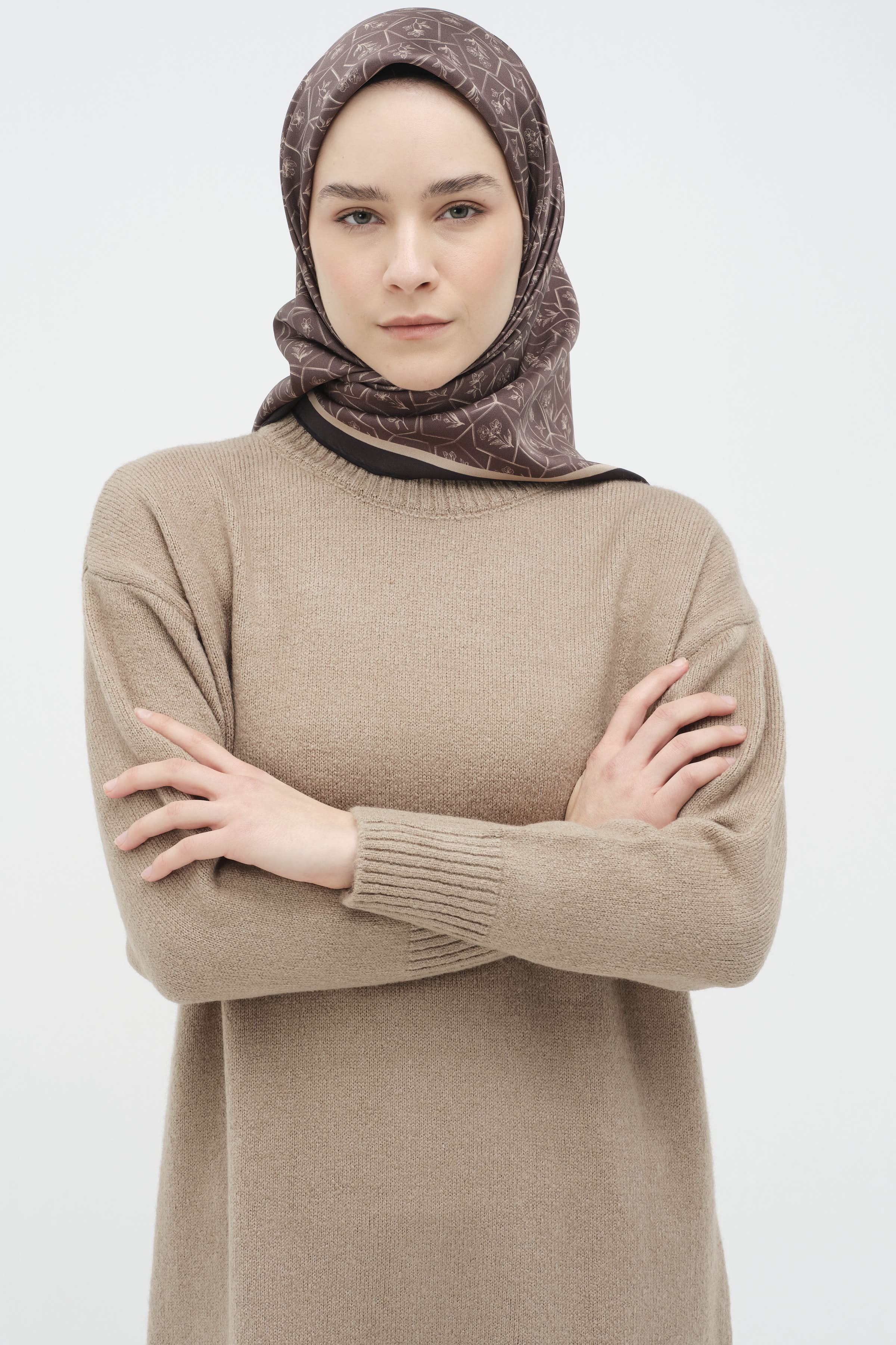 Boğazlı Triko Elbise - Vizon TUGBA