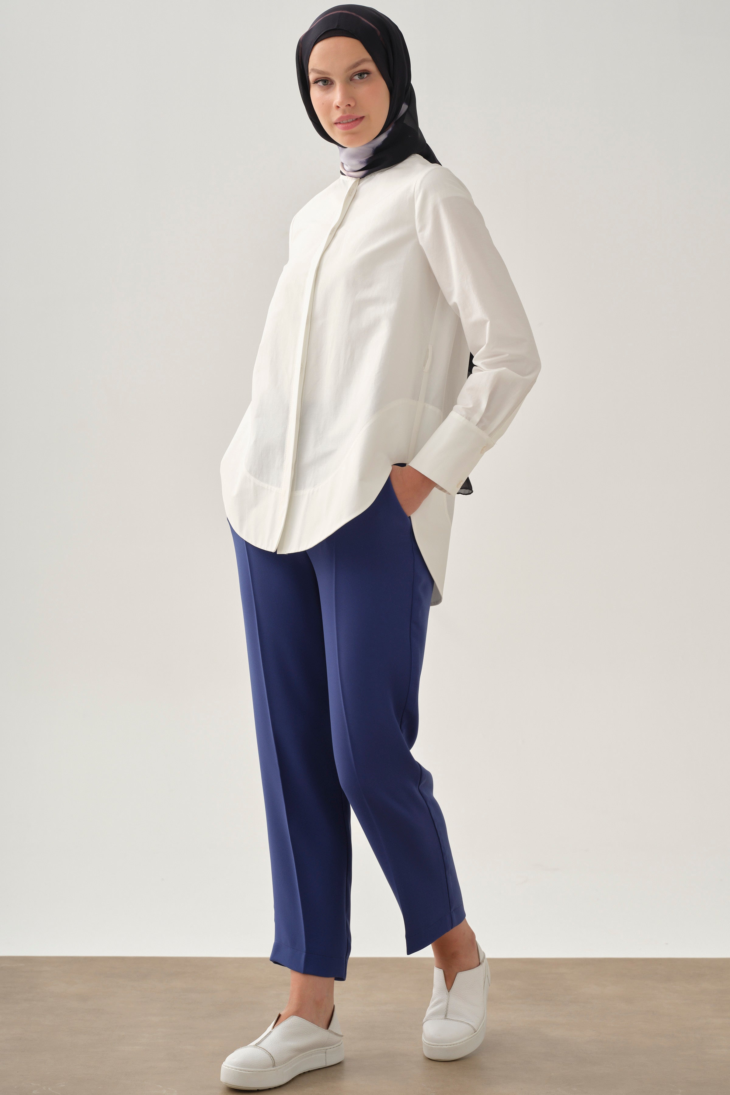 Bol Paça Pensli Pantolon - İndigo TUGBA