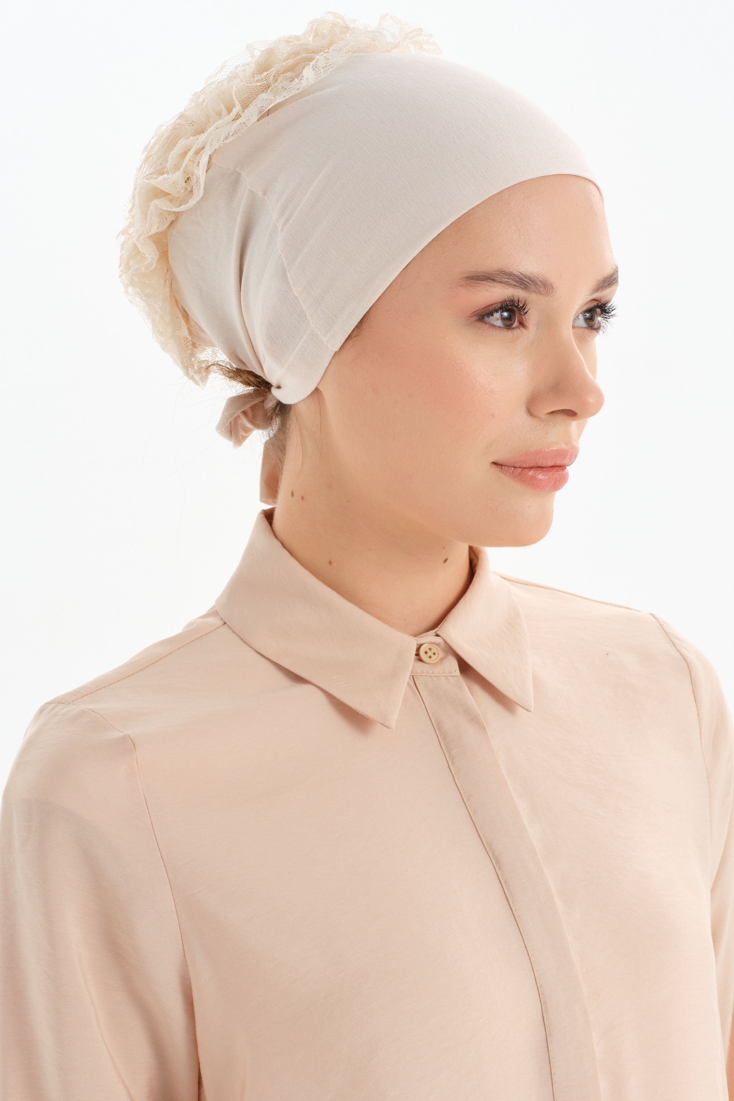 Dantelli Topuz Bone - Bej TUGBA