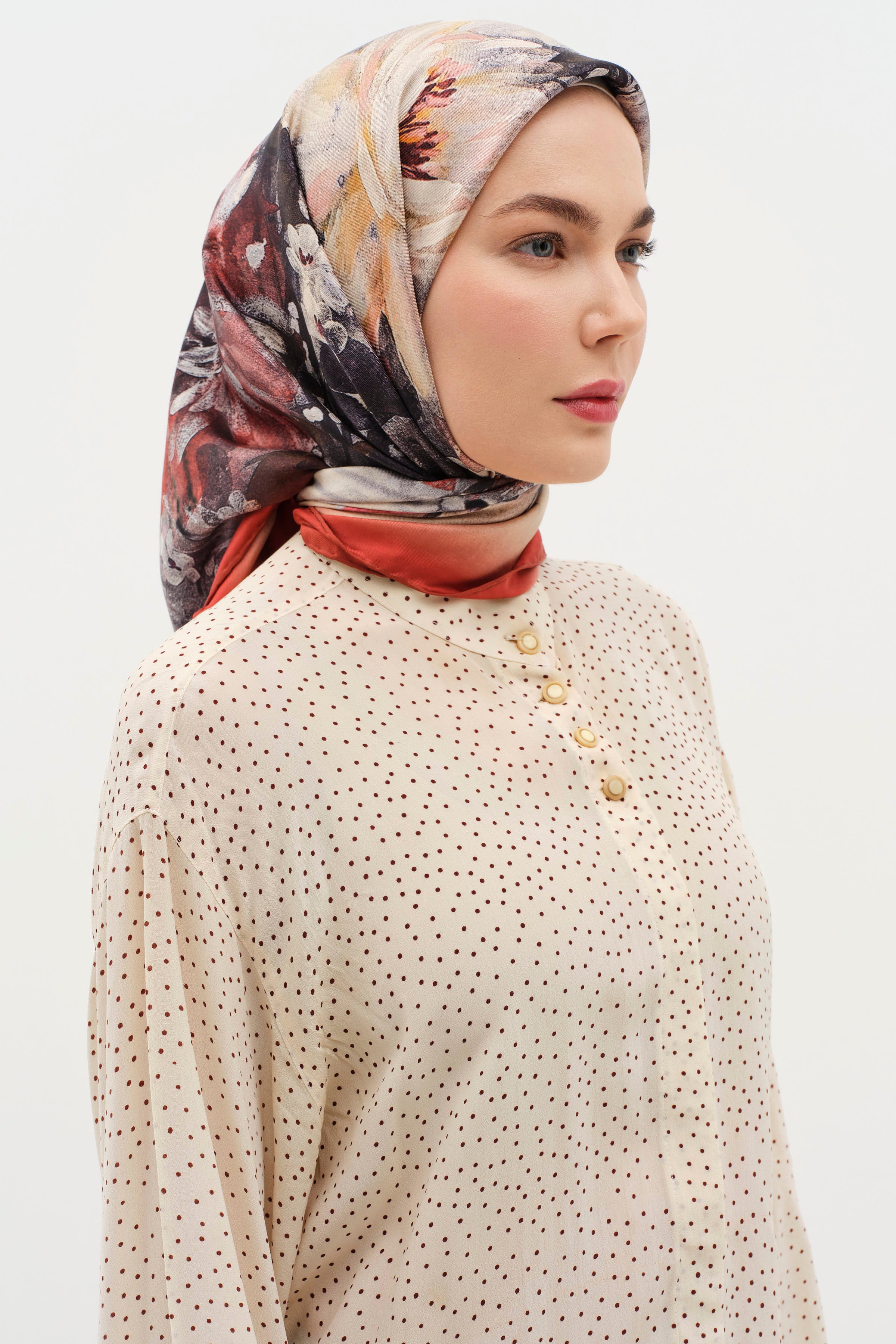 Buket Desenli Twill İpek Eşarp - Bordo TUGBA