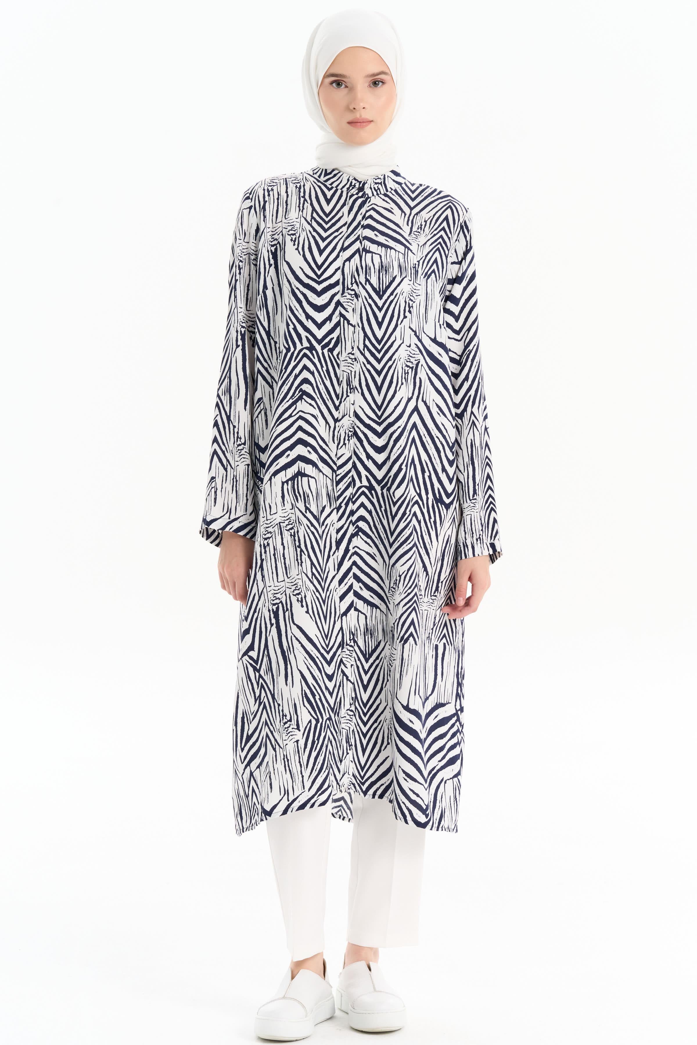 Büyük Beden Desenli Tunik - Lacivert TUGBA