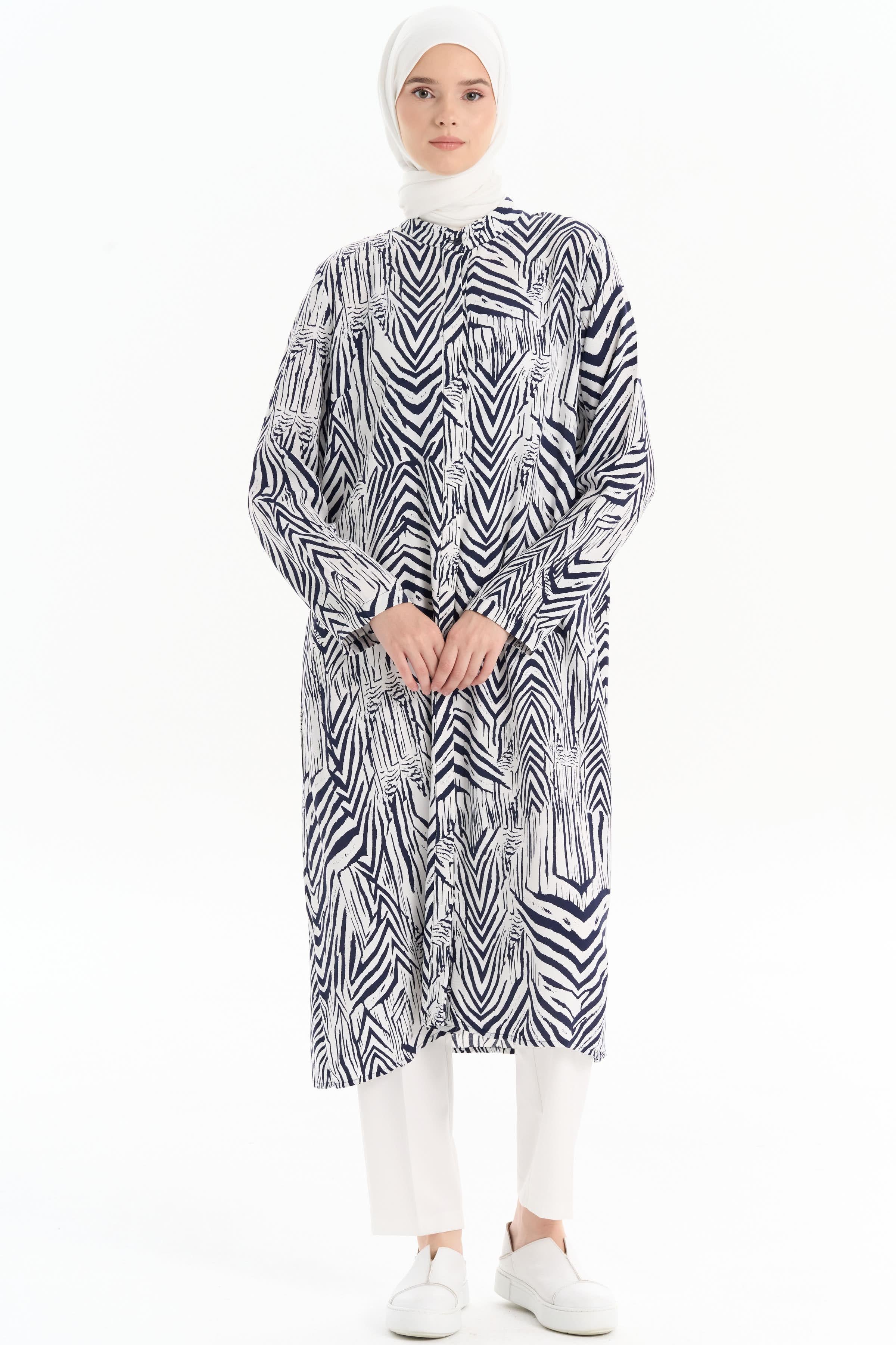 Büyük Beden Desenli Tunik - Lacivert TUGBA