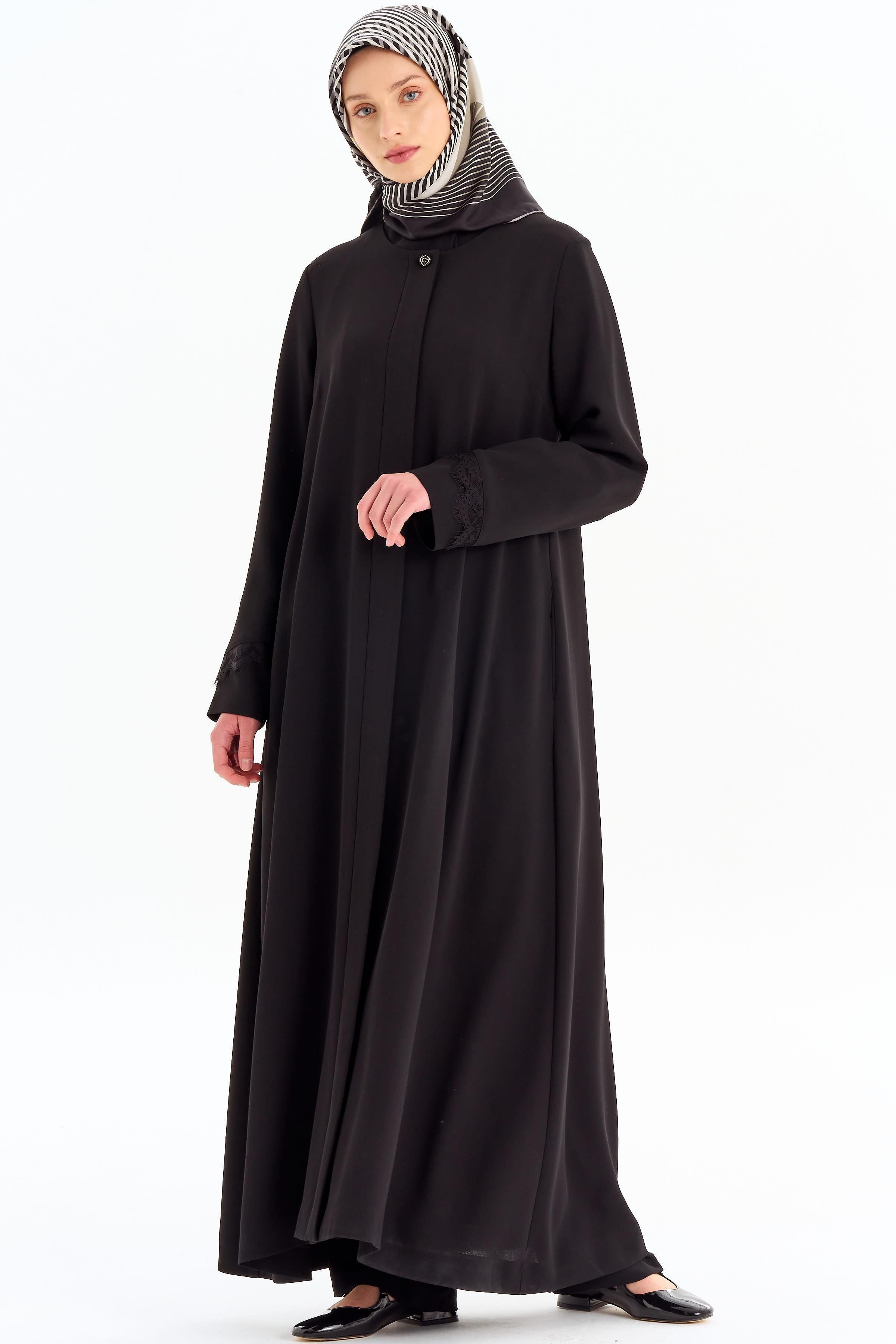 Büyük Beden Kolları Dantelli Ferace - Siyah TUGBA