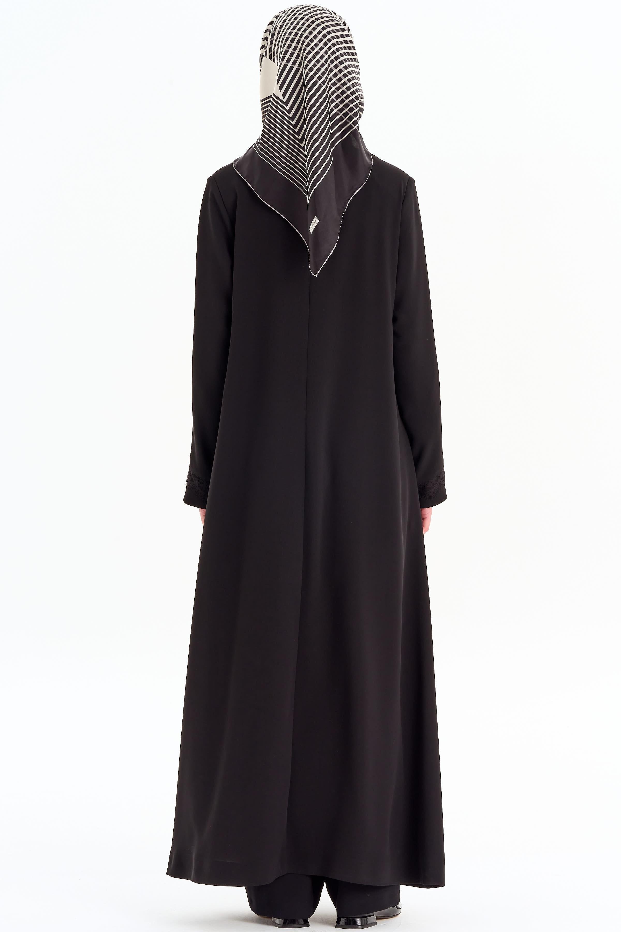 Büyük Beden Kolları Dantelli Ferace - Siyah TUGBA