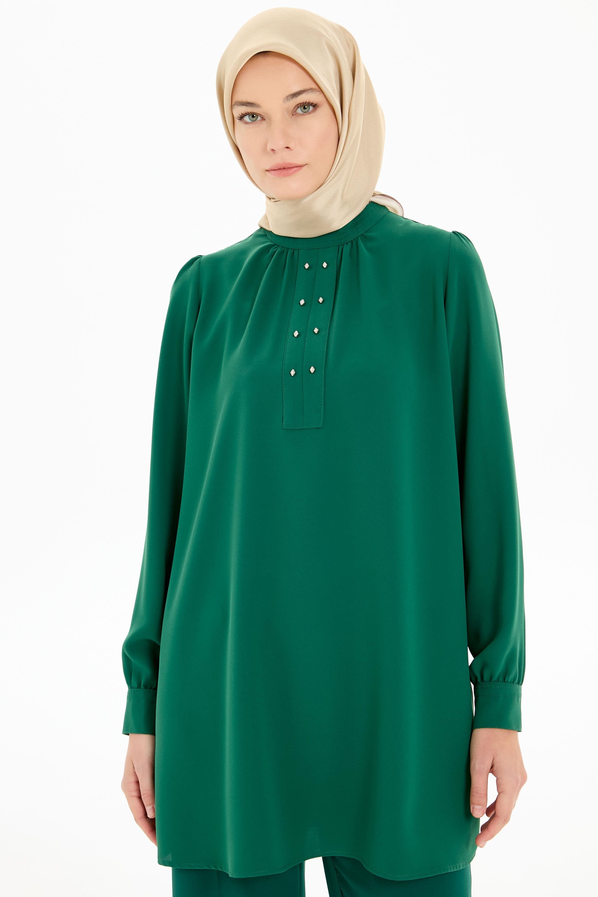 Büzgü Detaylı Yaka Dikişli Tunik - Yeşil TUGBA