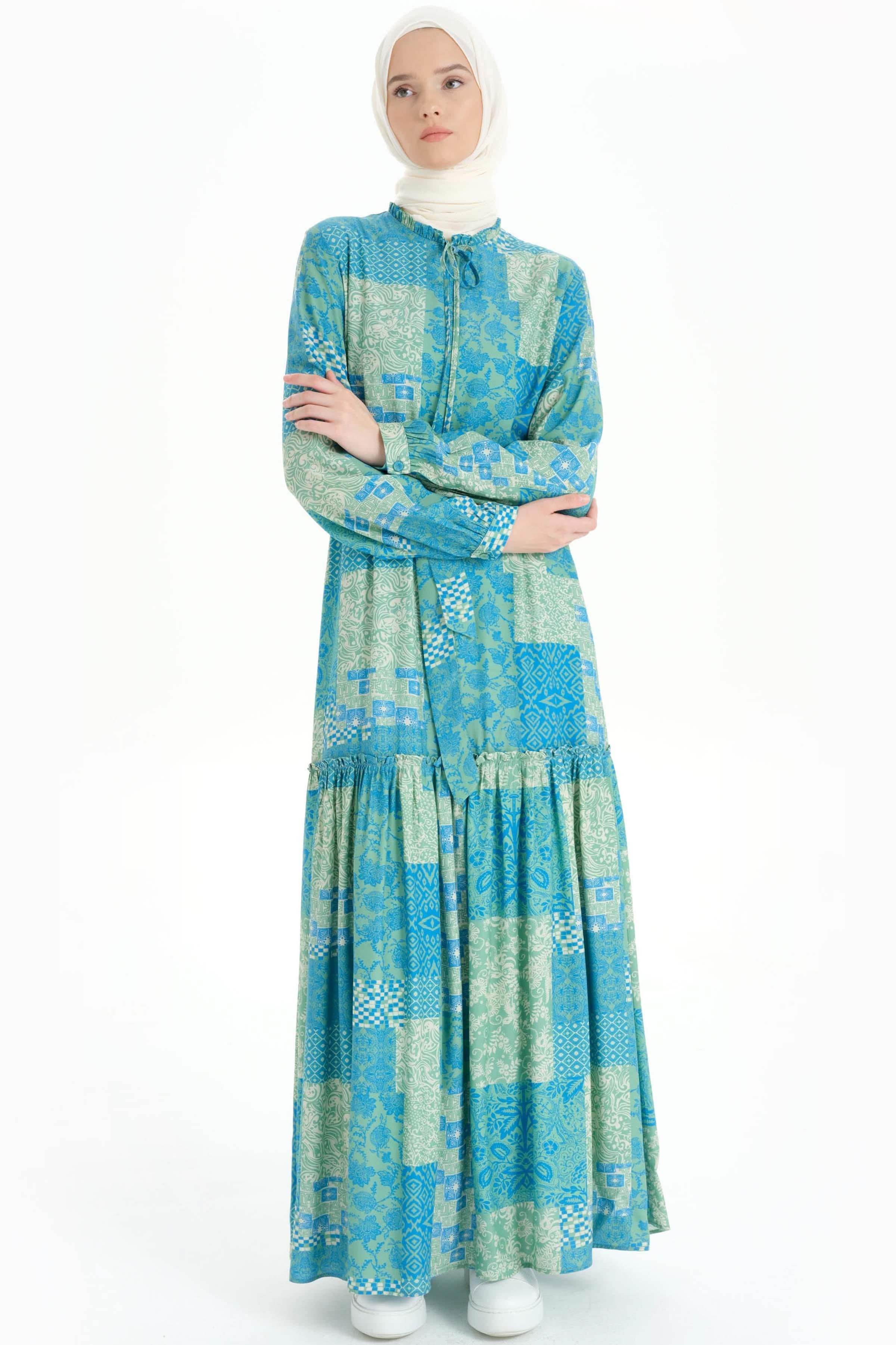 Büzgü Fırfır Detaylı Kuşaklı Elbise - Mint TUGBA