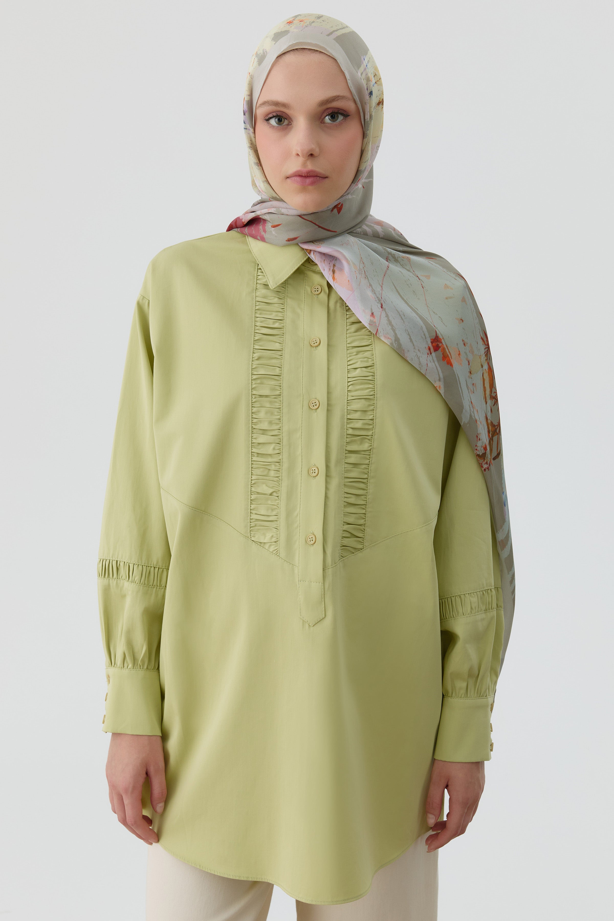 Büzgü Kesik Detaylı Tunik - Fıstık Yeşili TUGBA