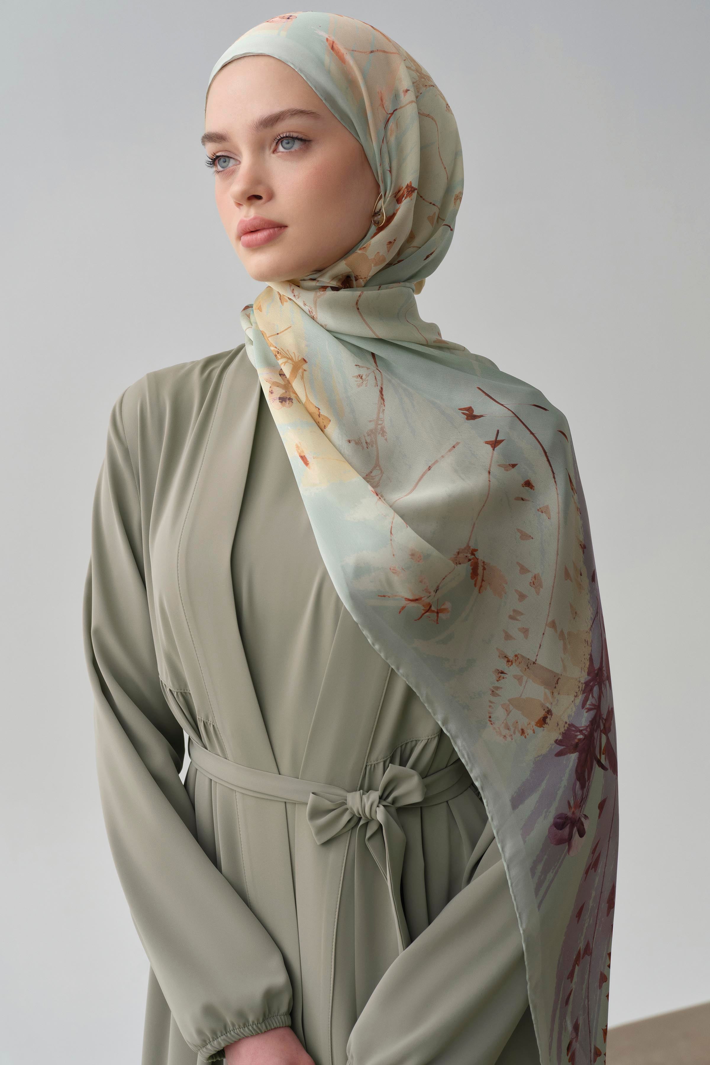 Büzgülü Beli Kuşaklı Abaya - Mint TUGBA