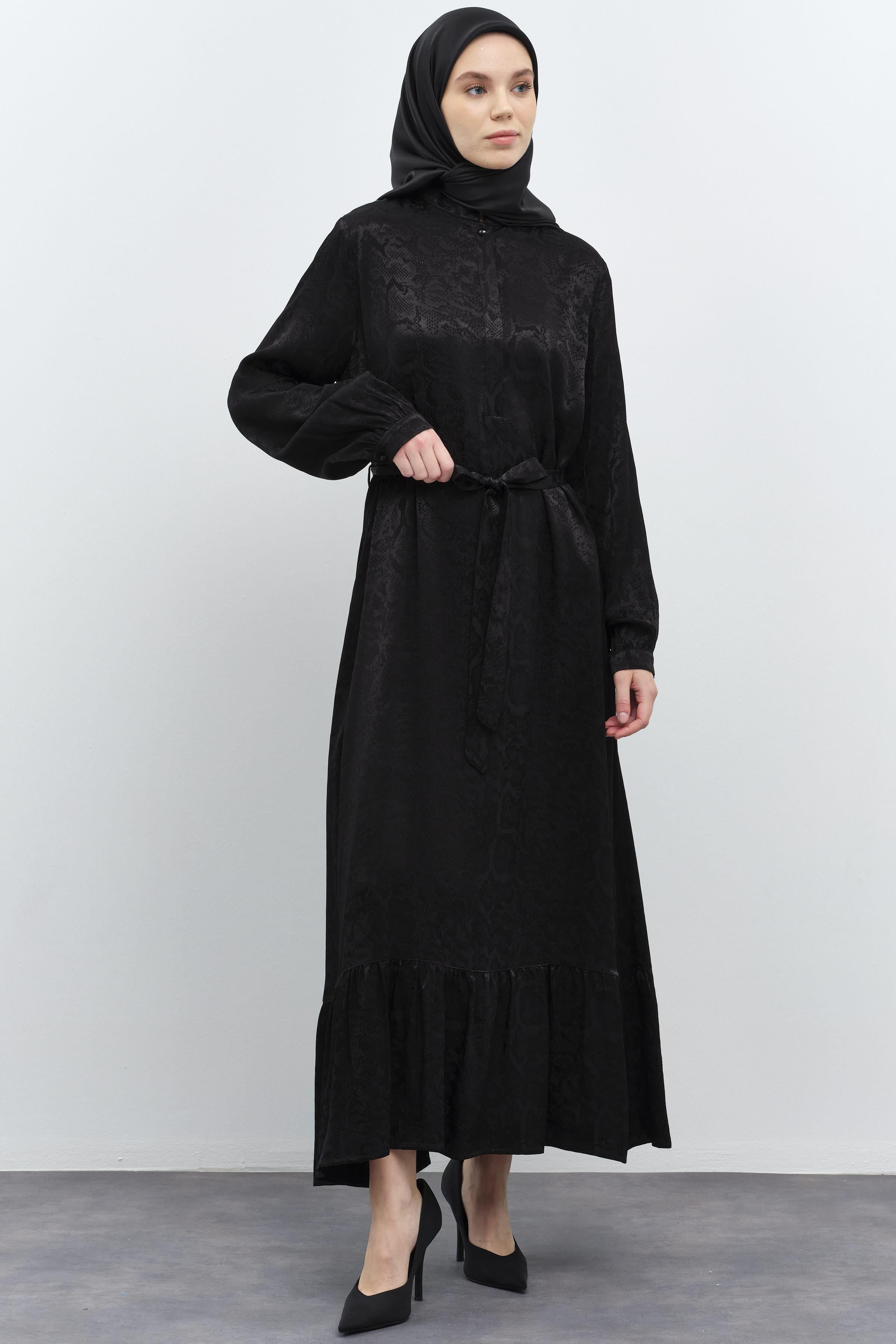 Büzgülü Beli Kuşaklı Elbise - Siyah TUGBA