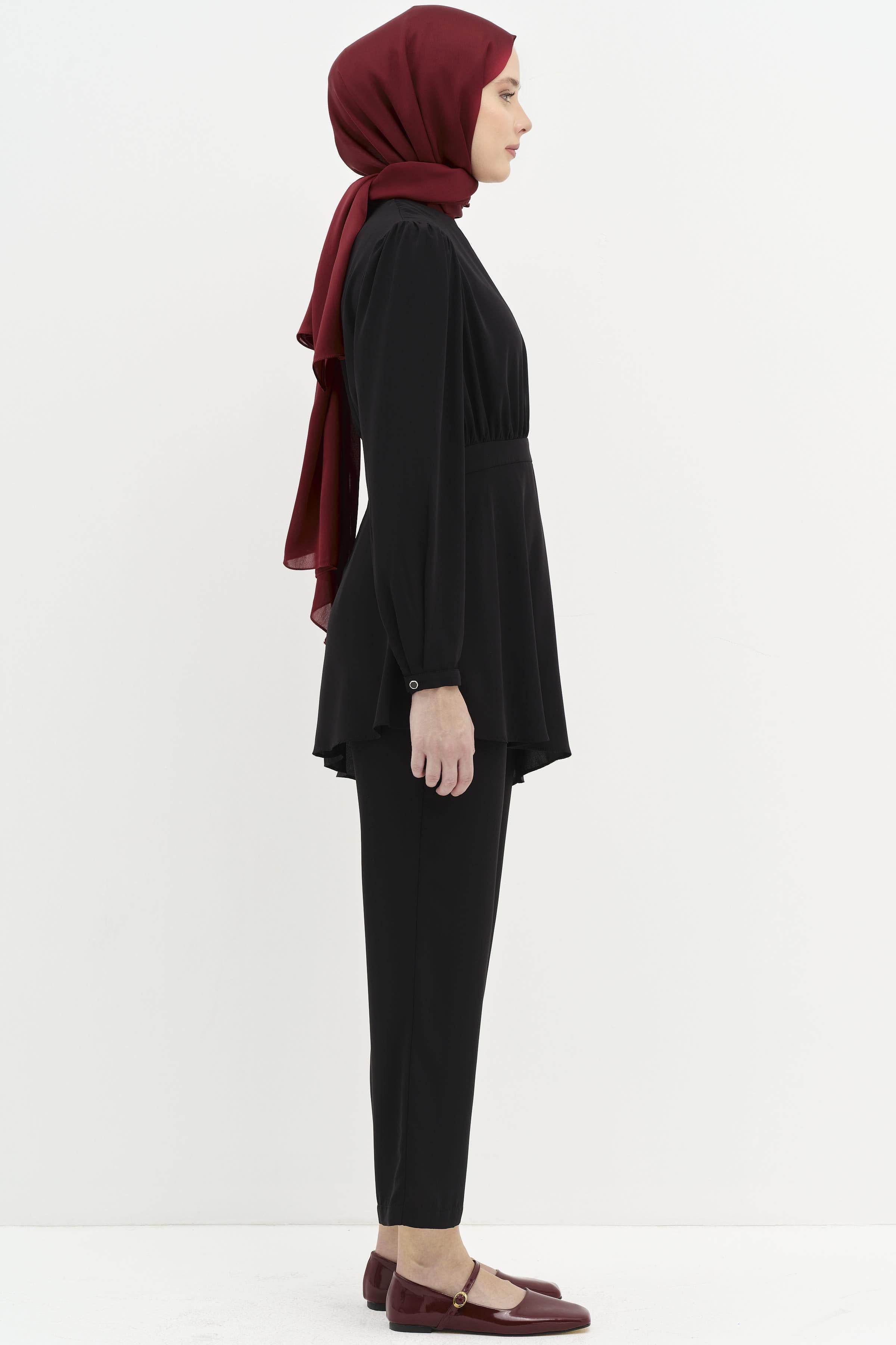 Büzgülü Bluz Pantolon Takım - Siyah TUGBA