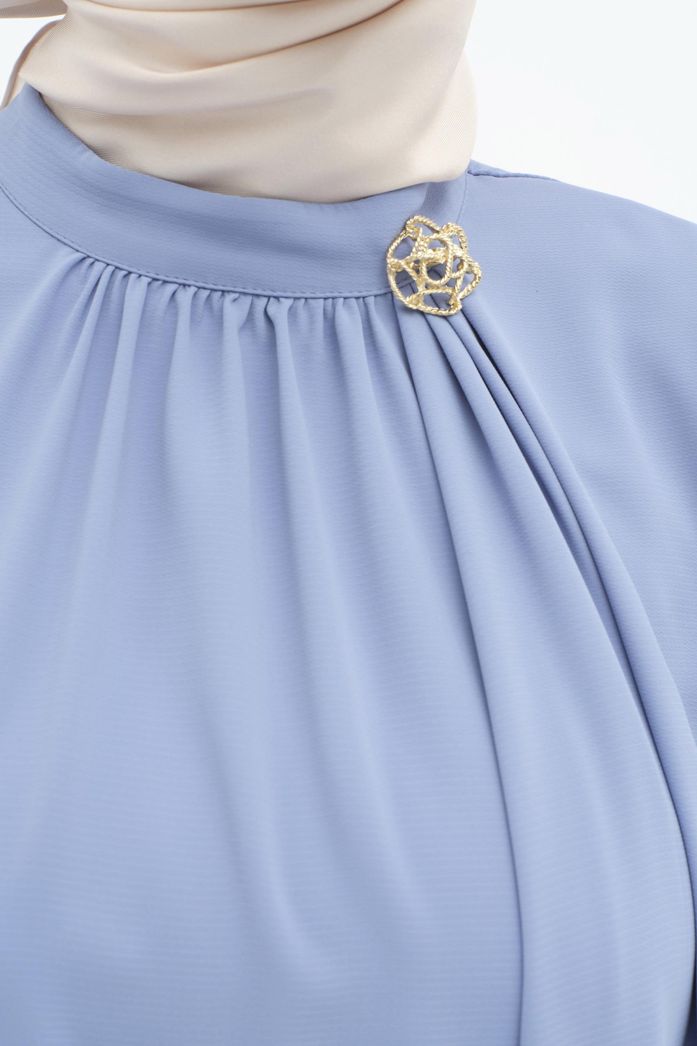 Büzgülü Broş Detaylı Asimetrik Tunik - Mavi TUGBA