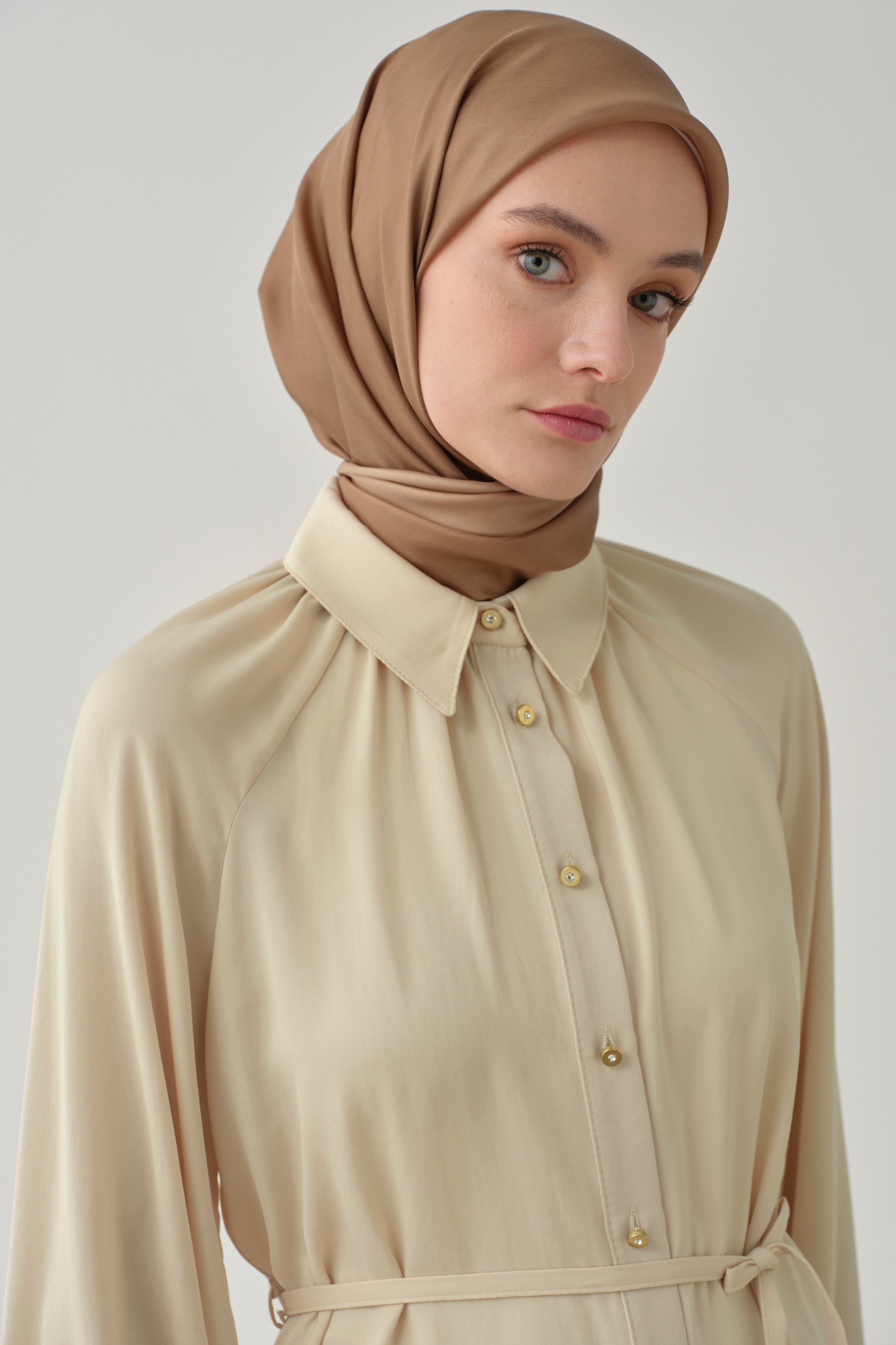 Büzgülü Çift Kat Kemerli Tunik - Taş TUGBA