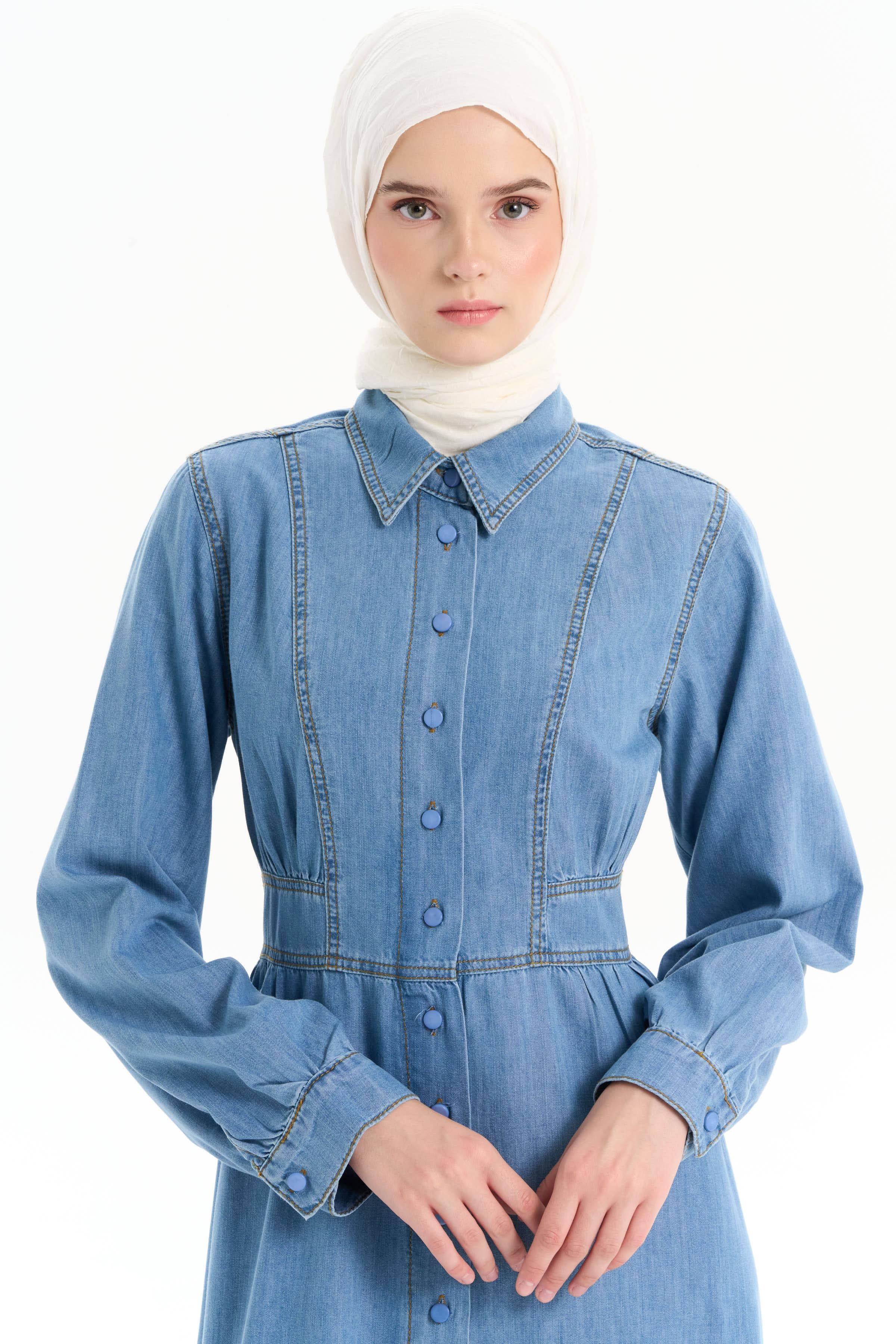 Büzgülü Denim Elbise - Açık Mavi TUGBA