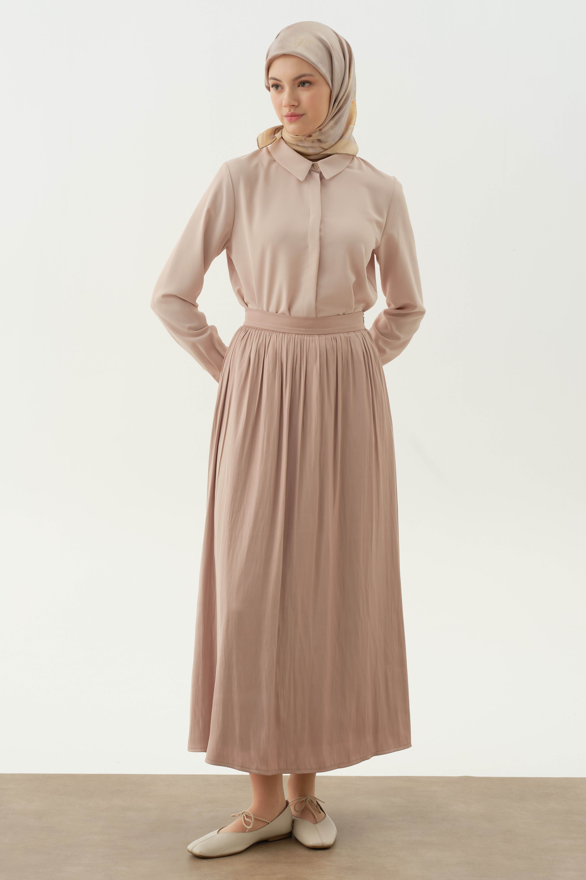 Büzgülü Etek - Bej TUGBA