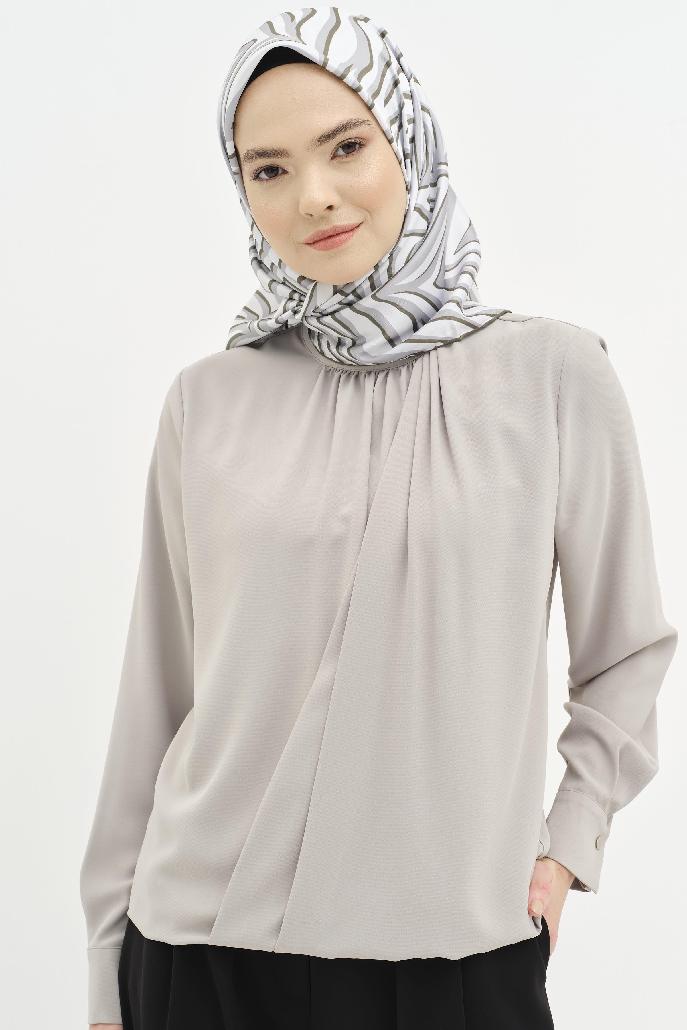 Büzgülü Hakim Yakalı Bluz - Olive TUGBA